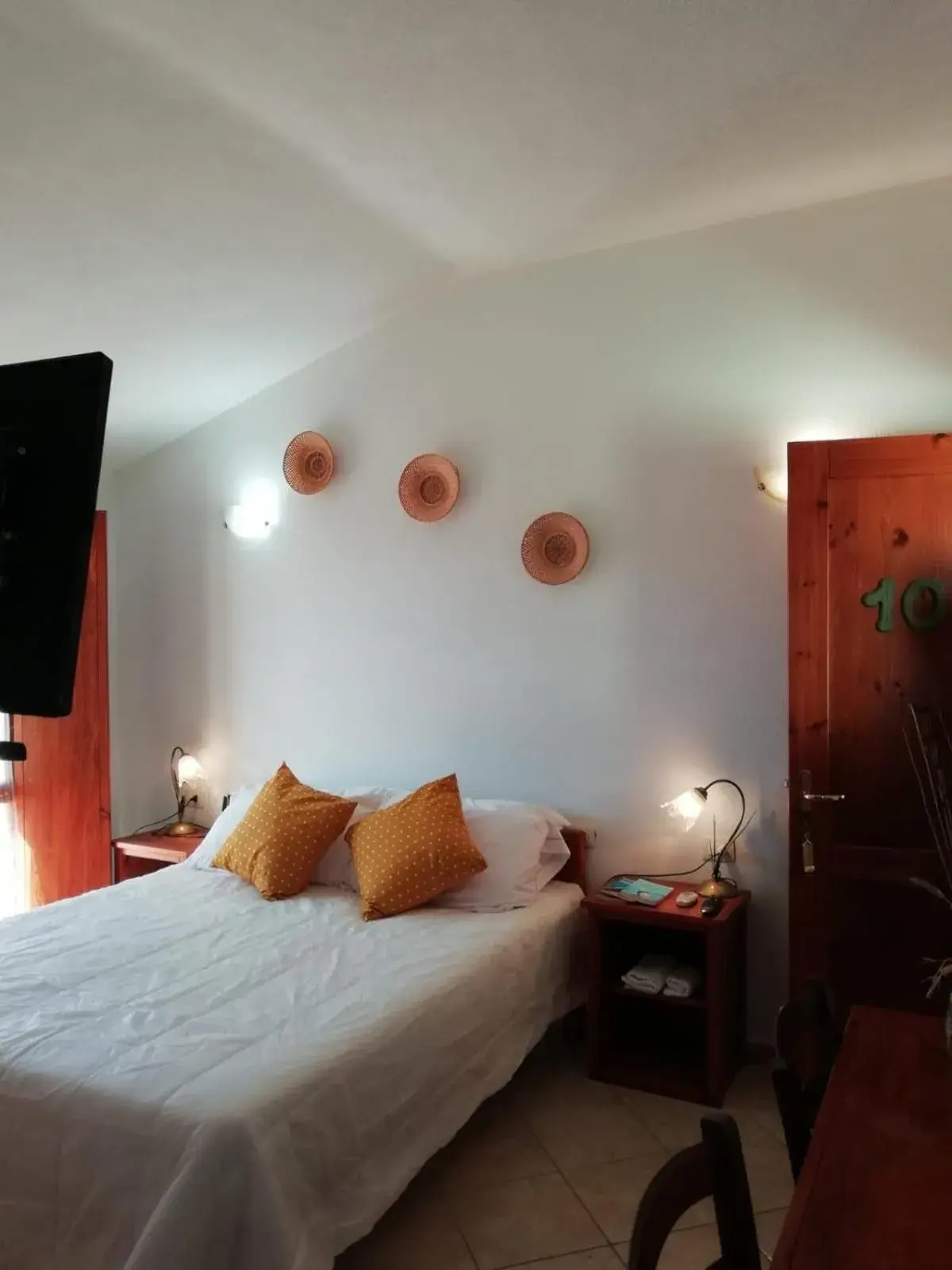 Double Room in Hotel Velasole Double Room in Hotel Velasole