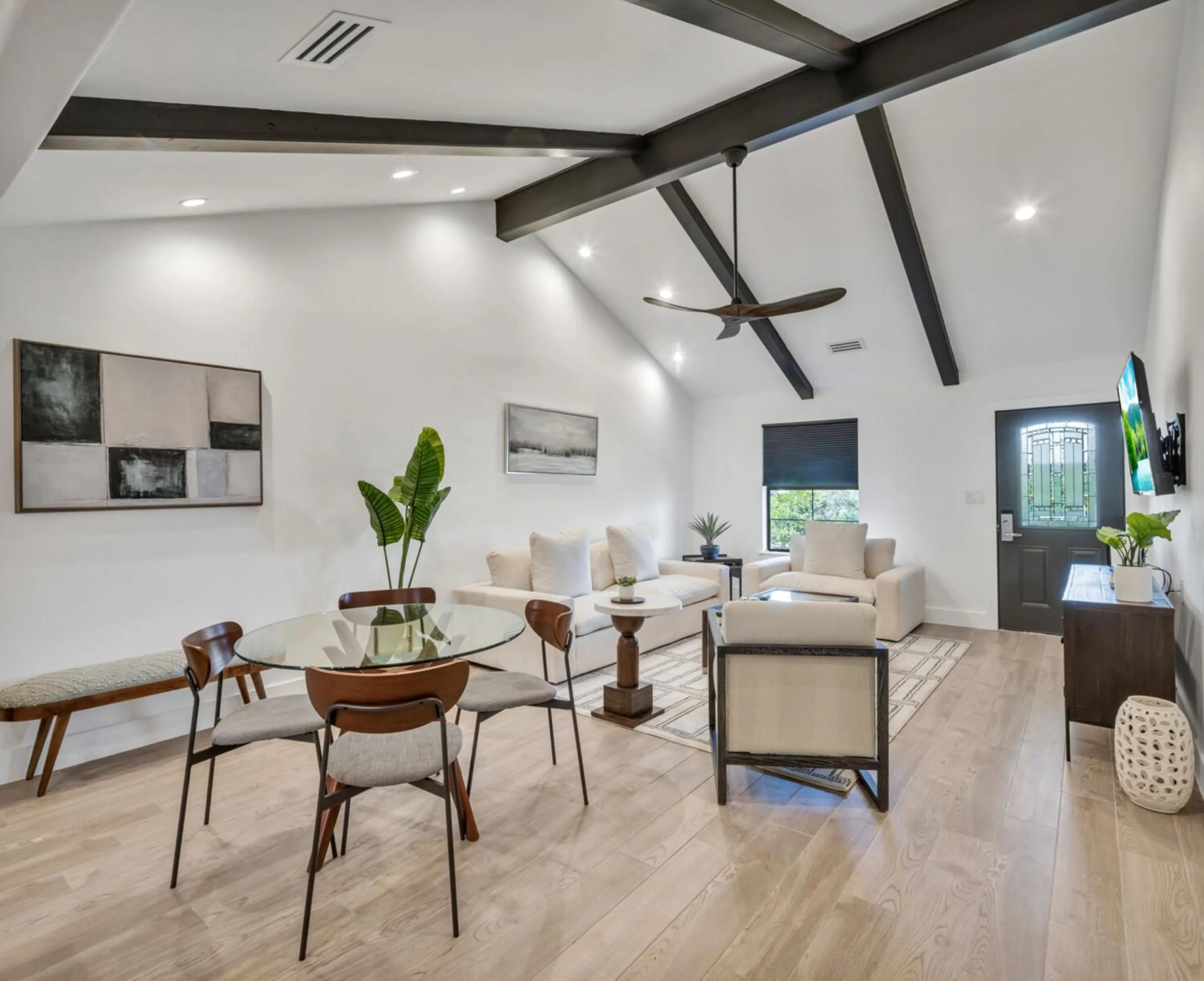 Living room in Horseshoe Bay Resort