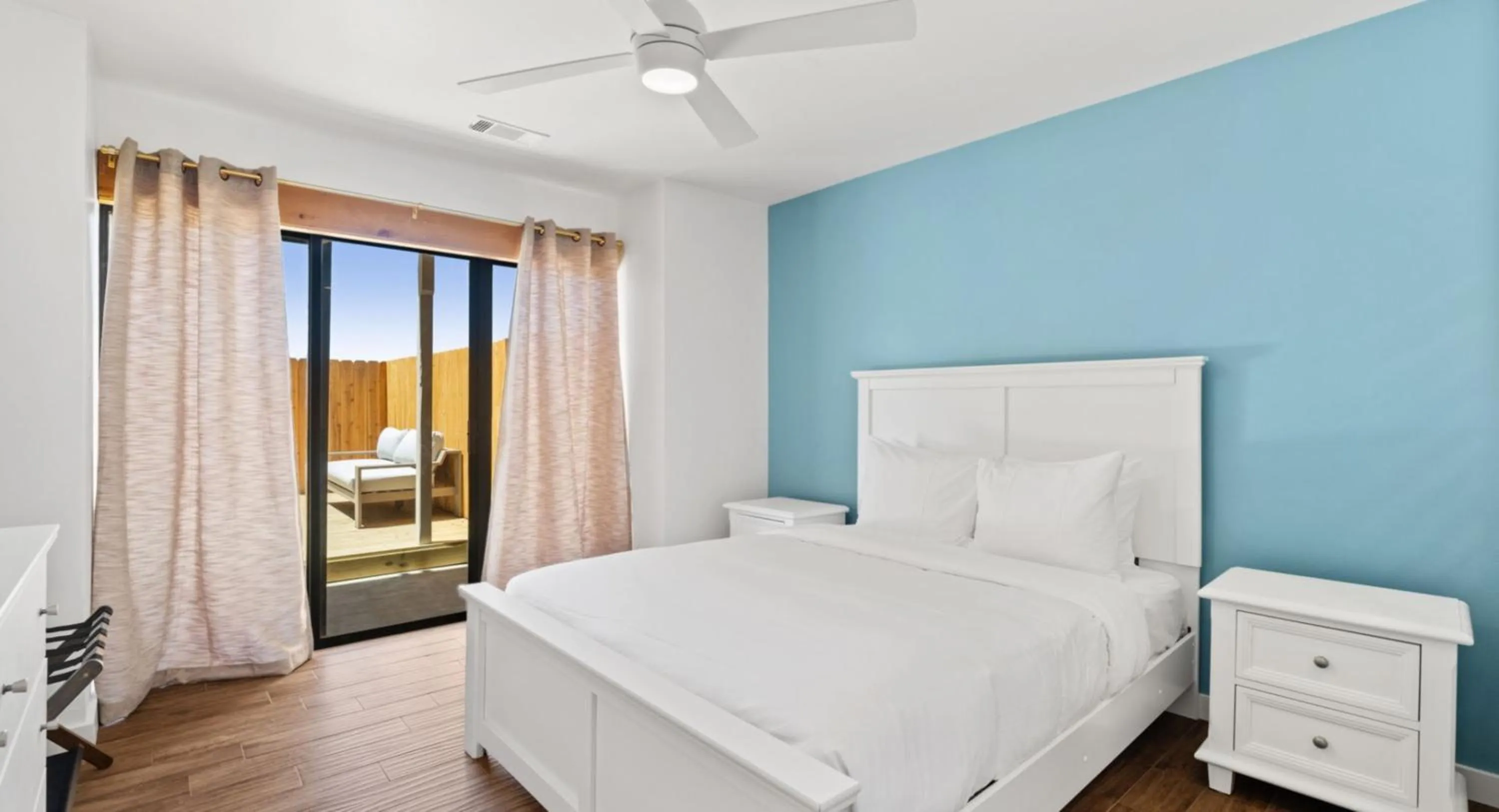 Bed in Horseshoe Bay Resort