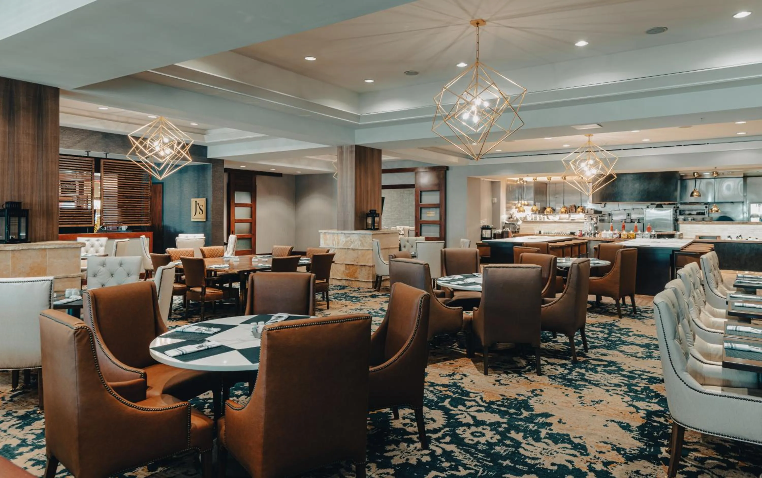 Restaurant/places to eat in Horseshoe Bay Resort