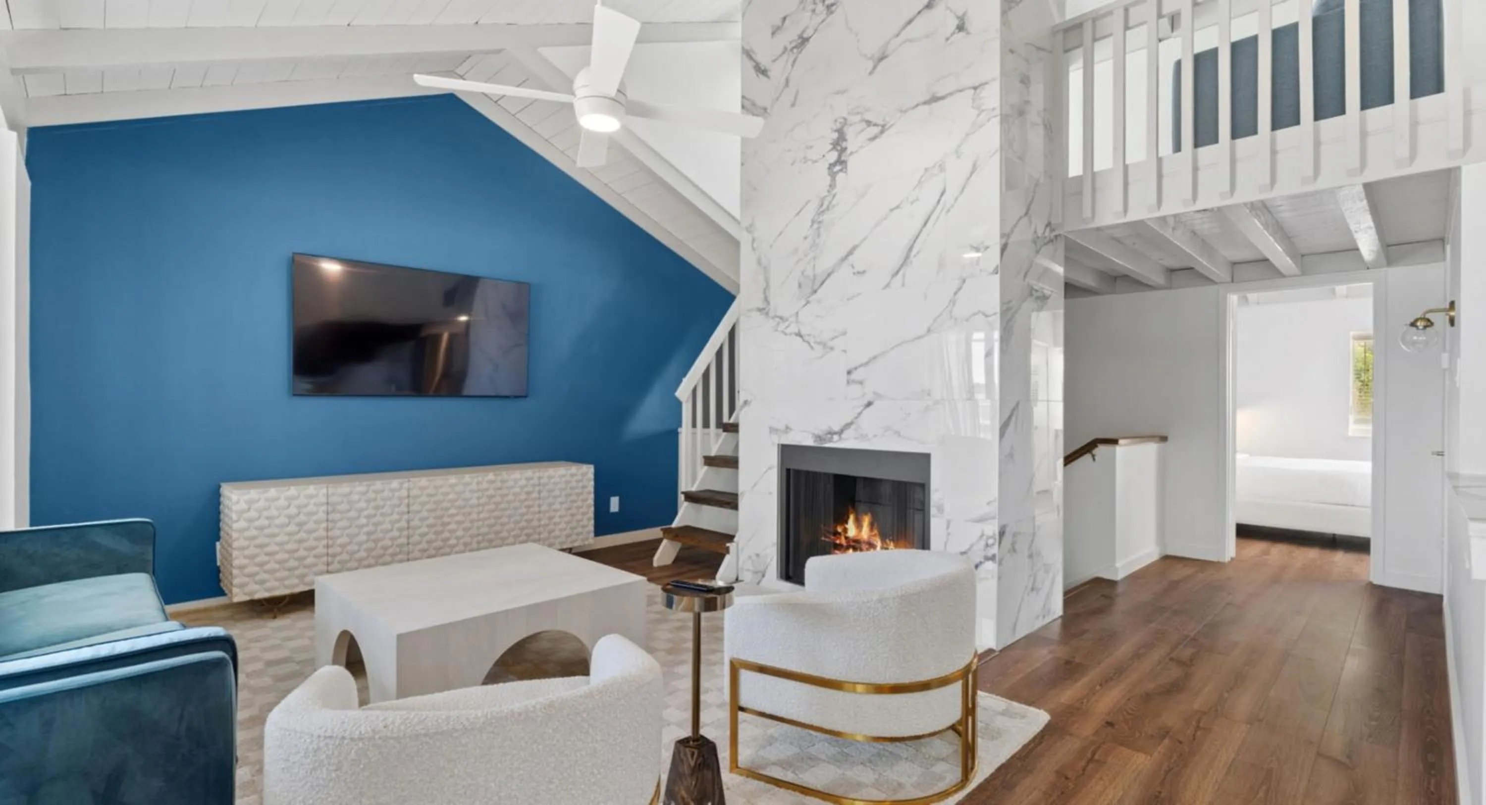 TV and multimedia in Horseshoe Bay Resort