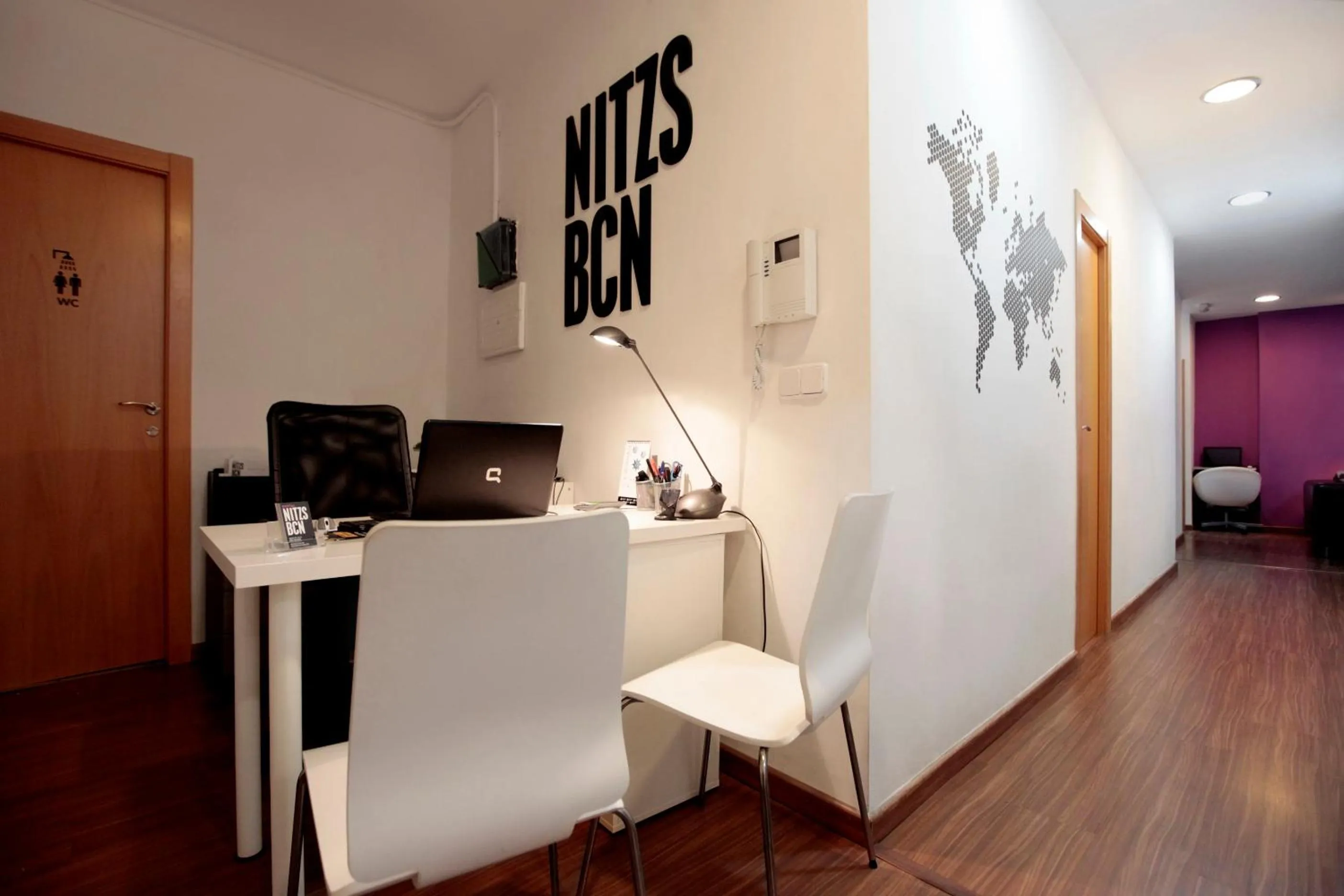 Lobby or reception in Hostal Nitzs Bcn