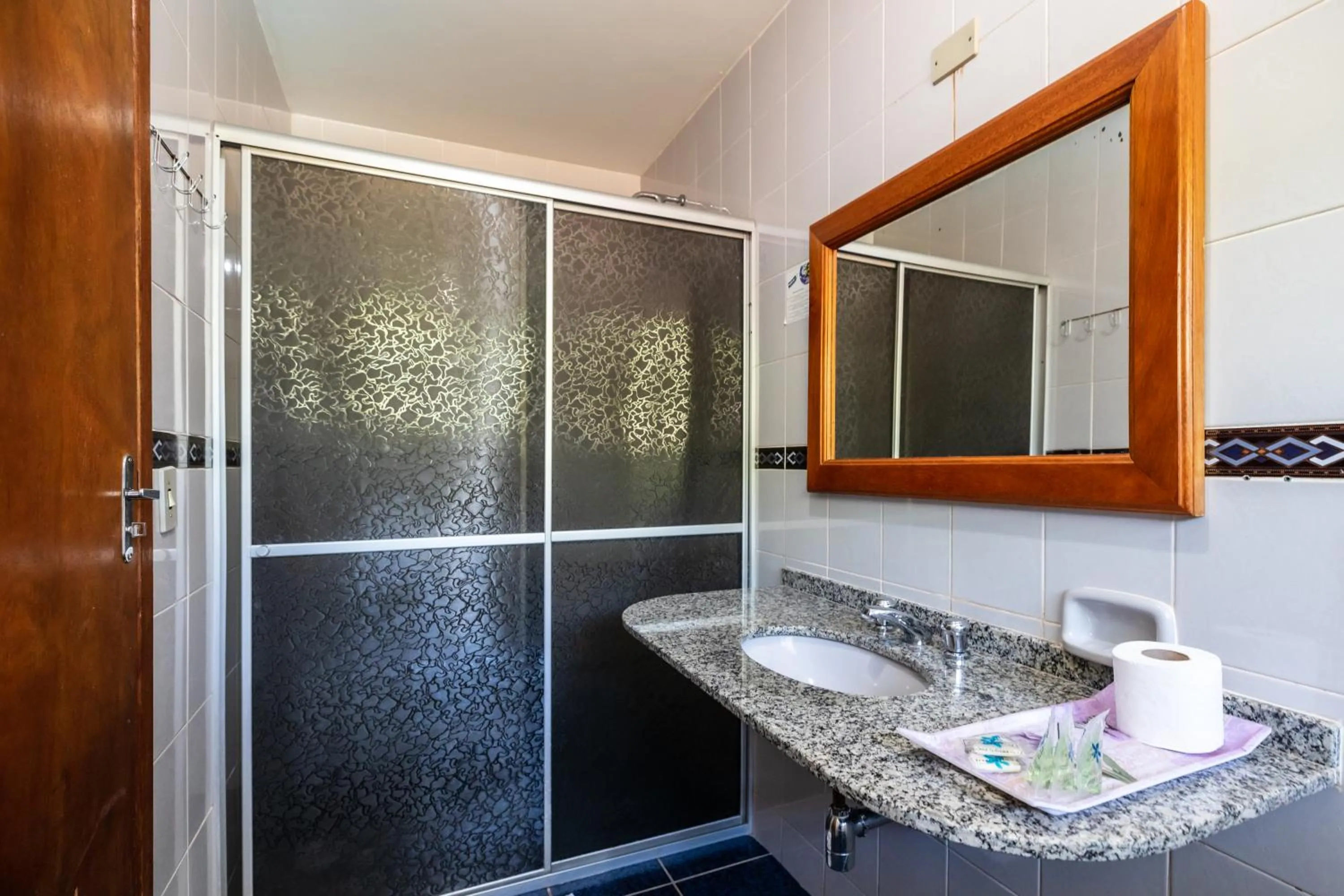 Bathroom in Canzi Cataratas Hotel