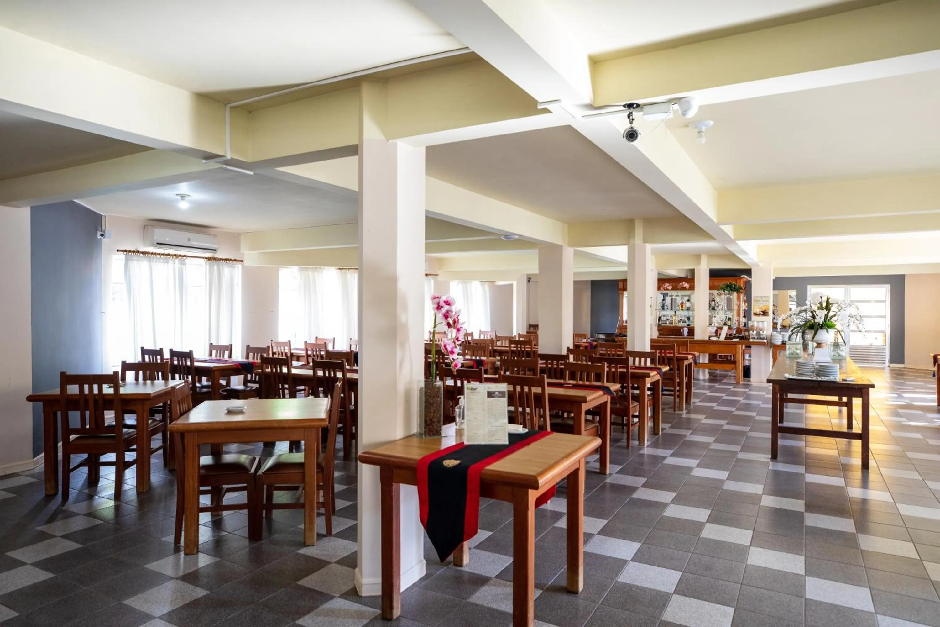 Restaurant/places to eat in Canzi Cataratas Hotel