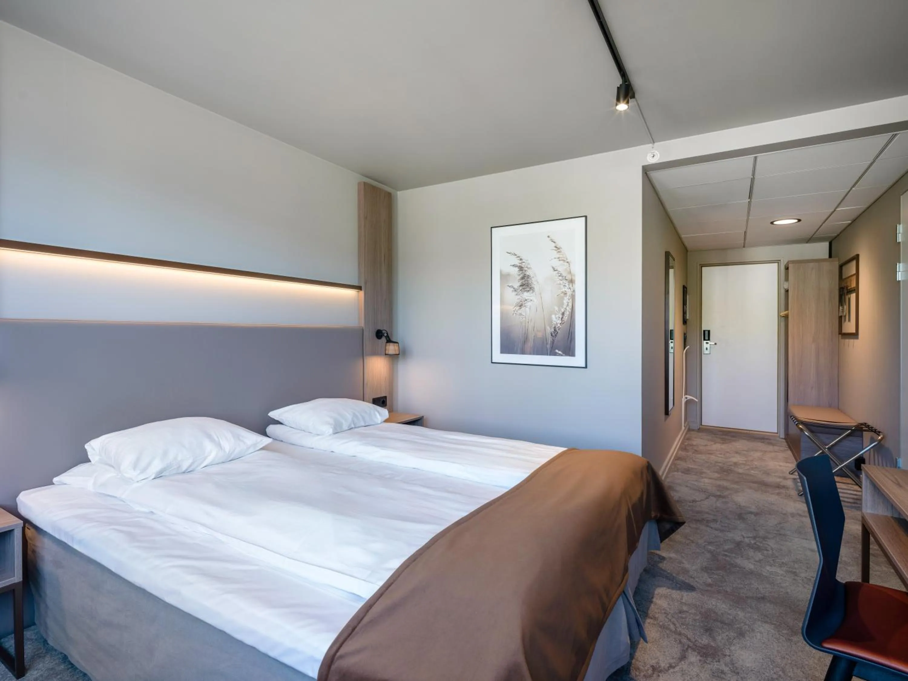 Bed in Quality Hotel Saga