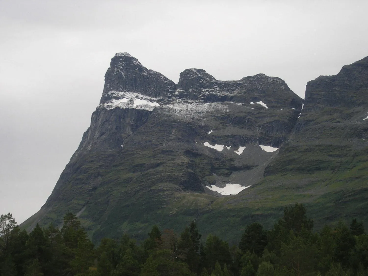 Natural landscape in Welcome Inn Hotel Lyngskroa