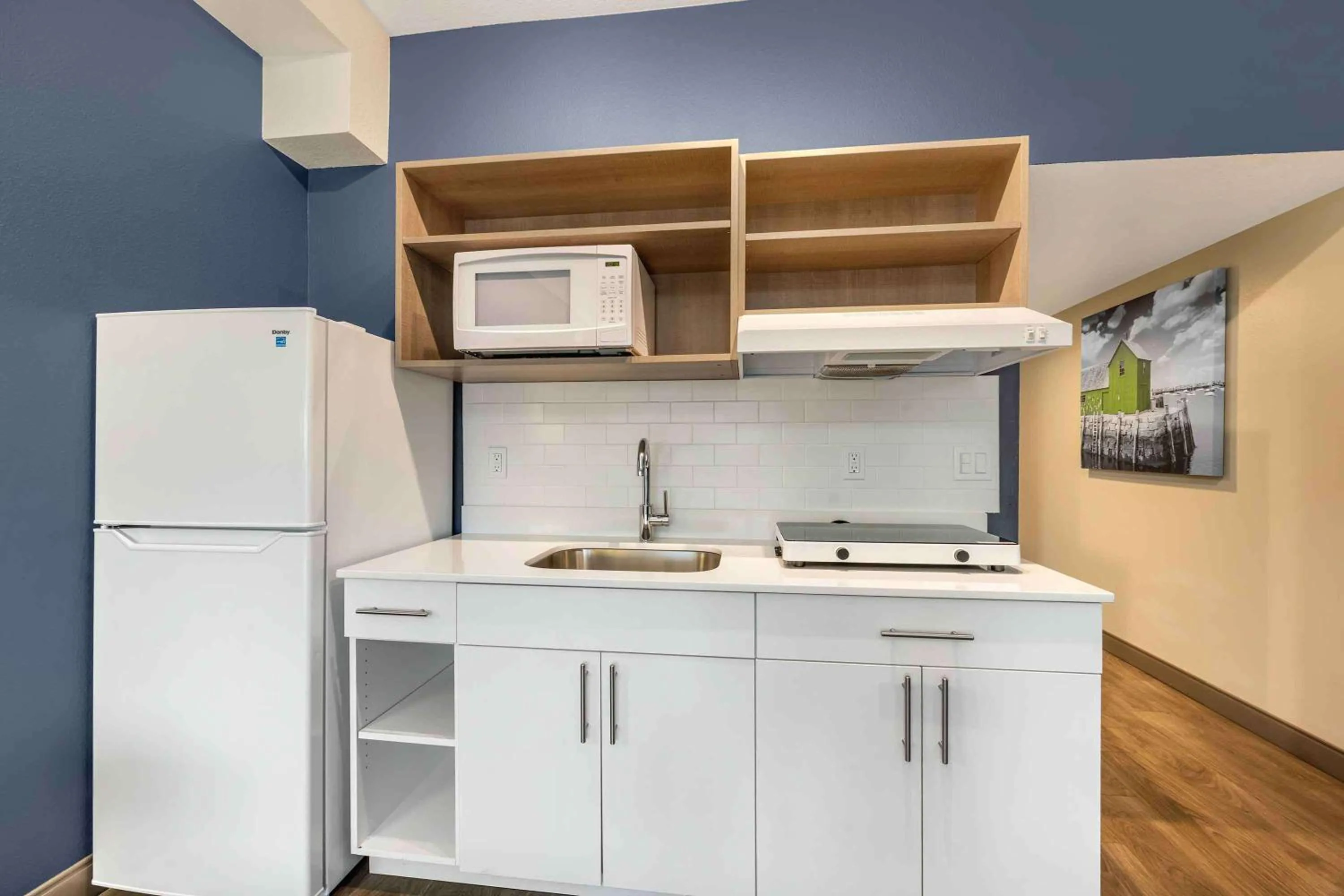 Kitchen or kitchenette in Extended Stay America Premier Suites - Portland - North