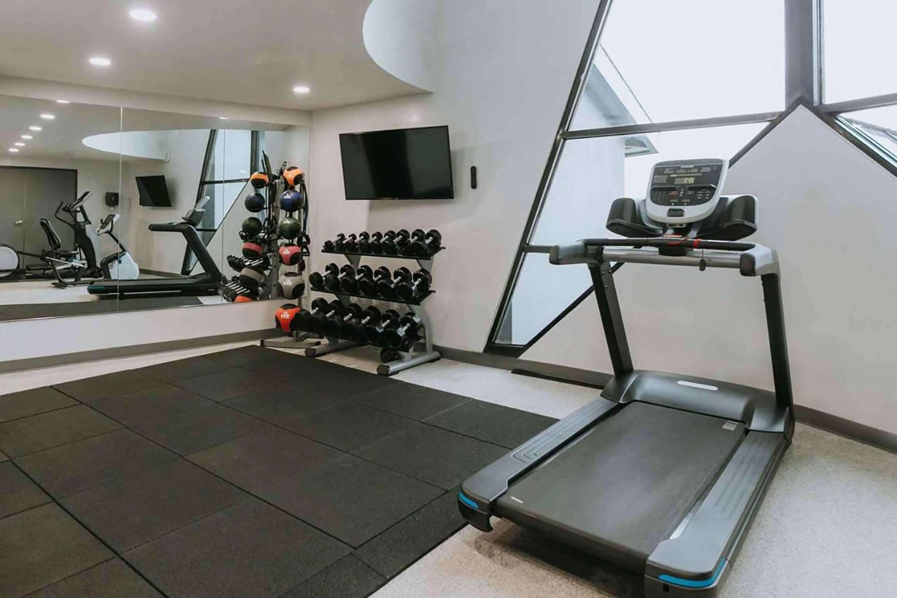 Fitness centre/facilities in Inn At The Meadows - Portland - Delta Park - Jantzen Beach