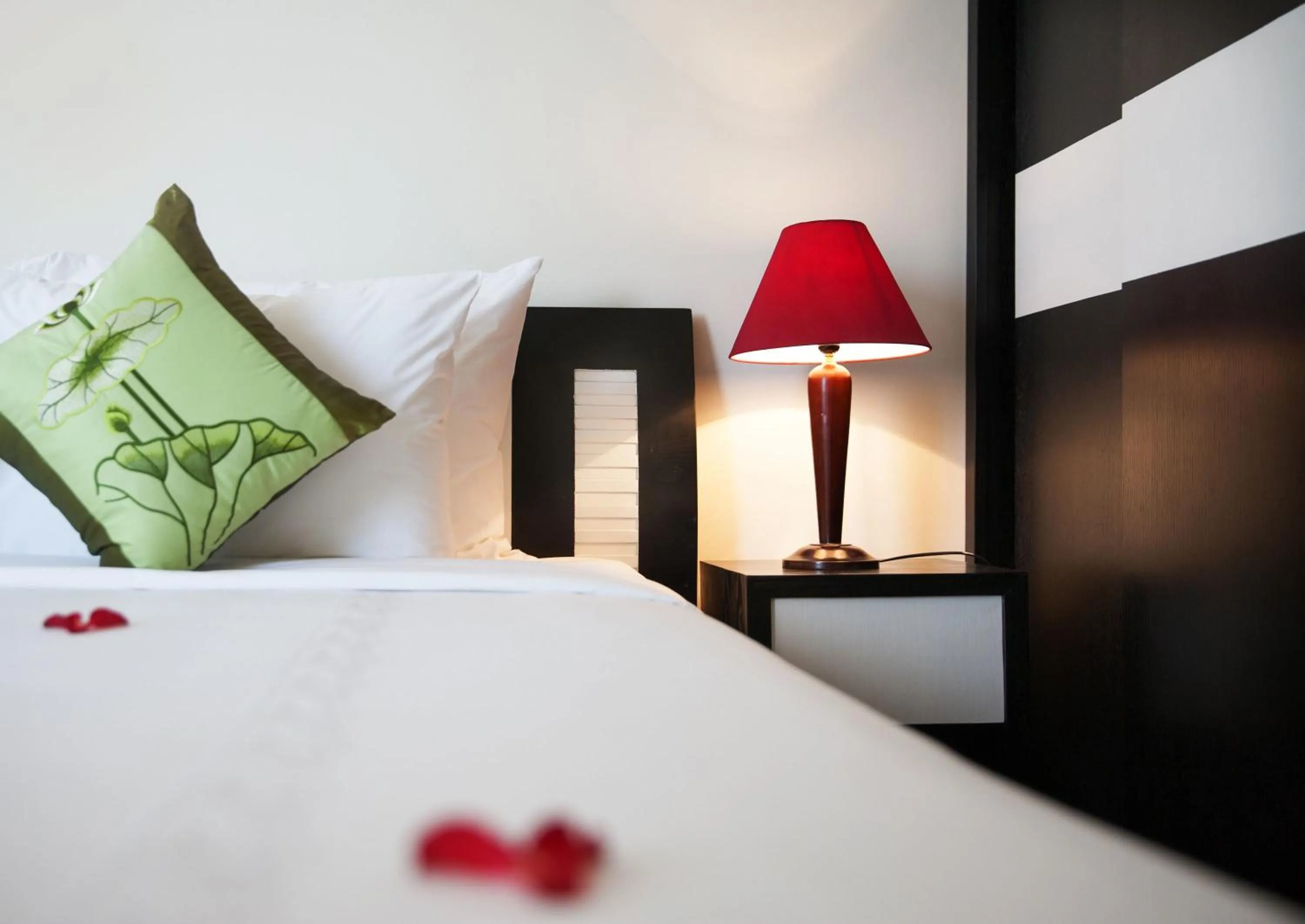 bunk bed, Bed in Serenity Villa Hotel