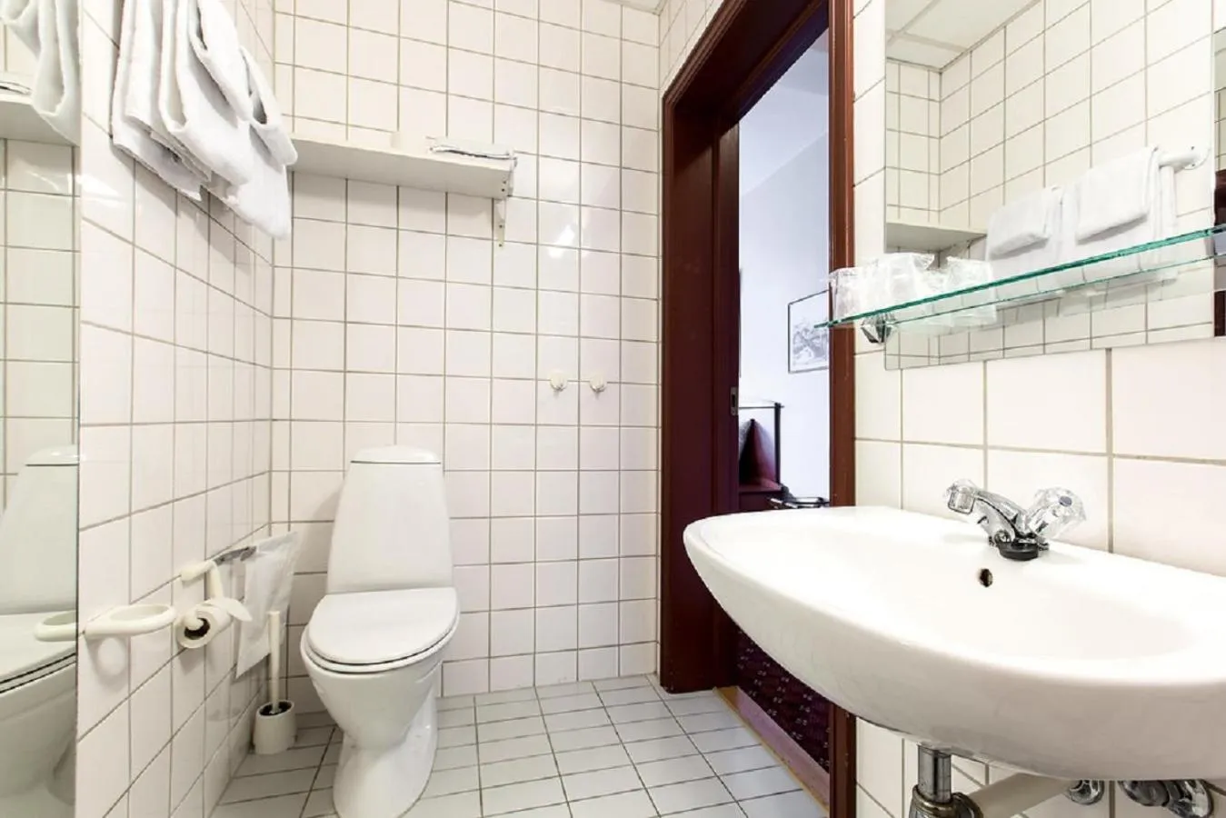 Bed in Chesterfield Hotel