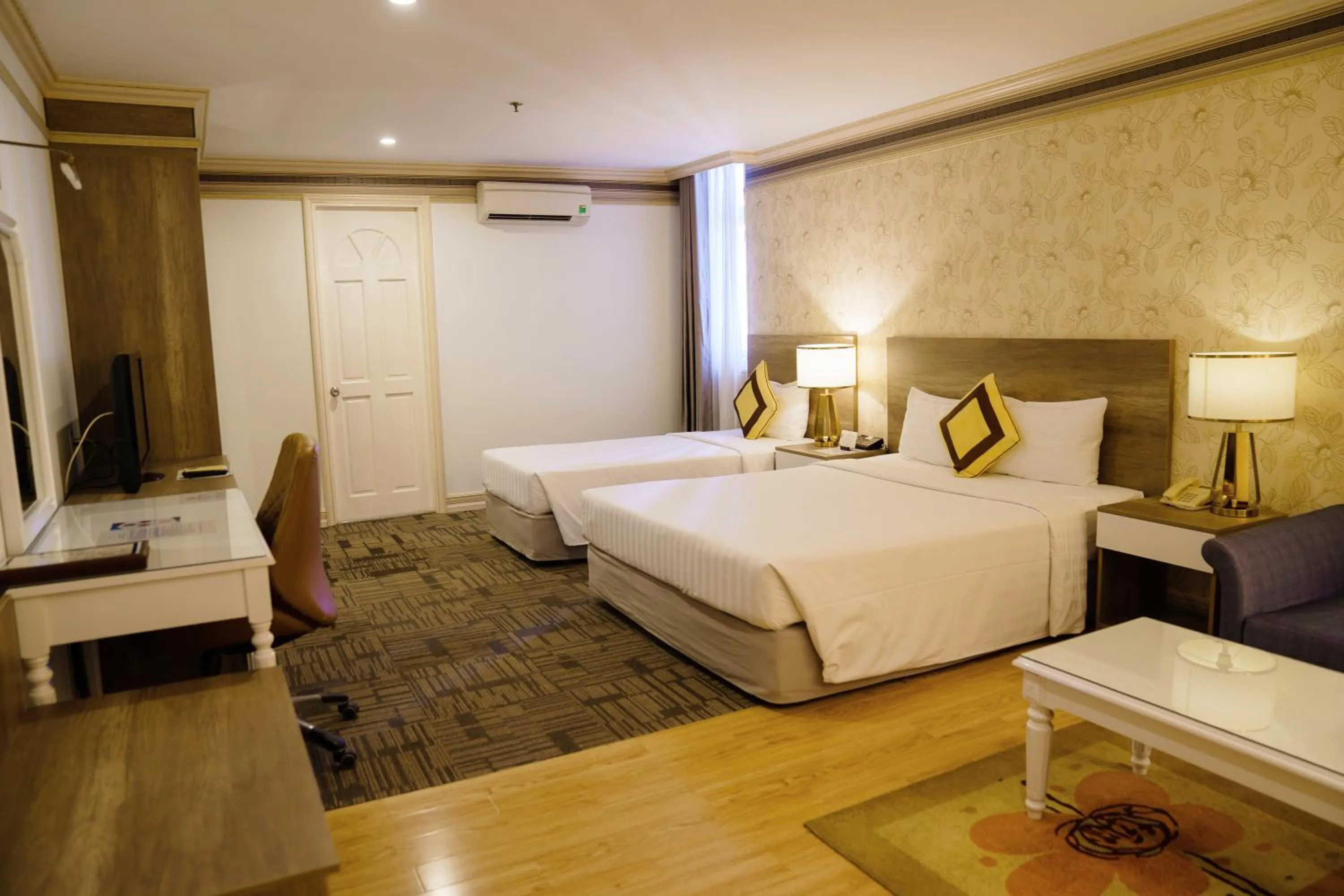 Bedroom, Bed in Lotus Saigon Hotel