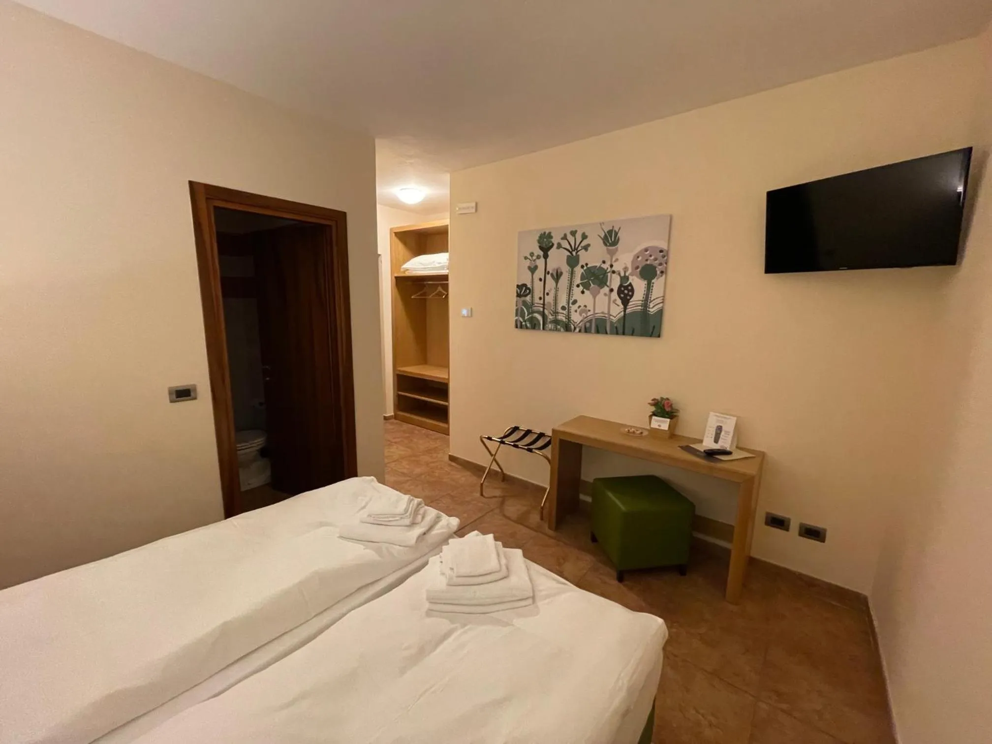 Bed in Hotel Trieste