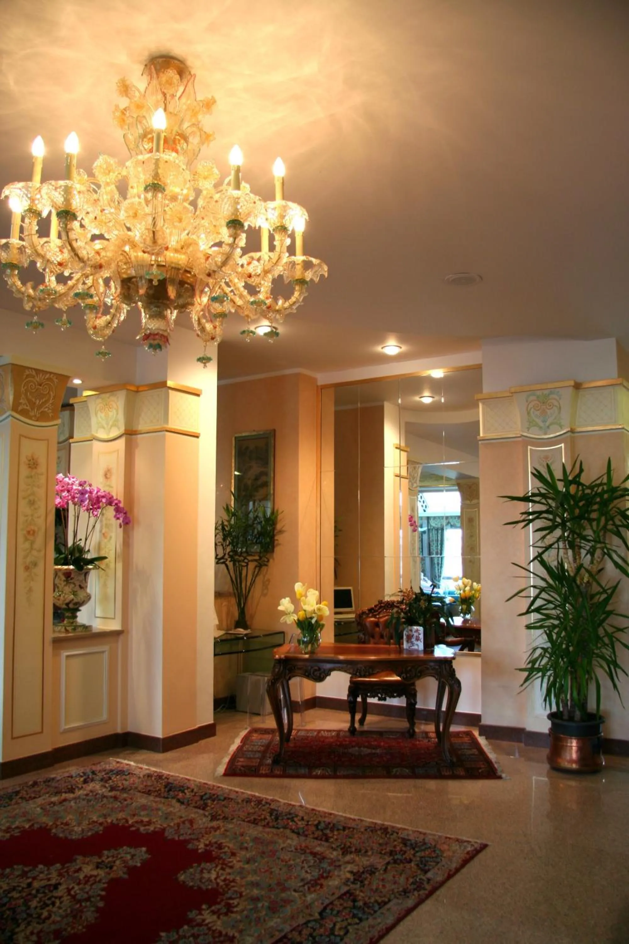 Lobby or reception in Hotel Astoria