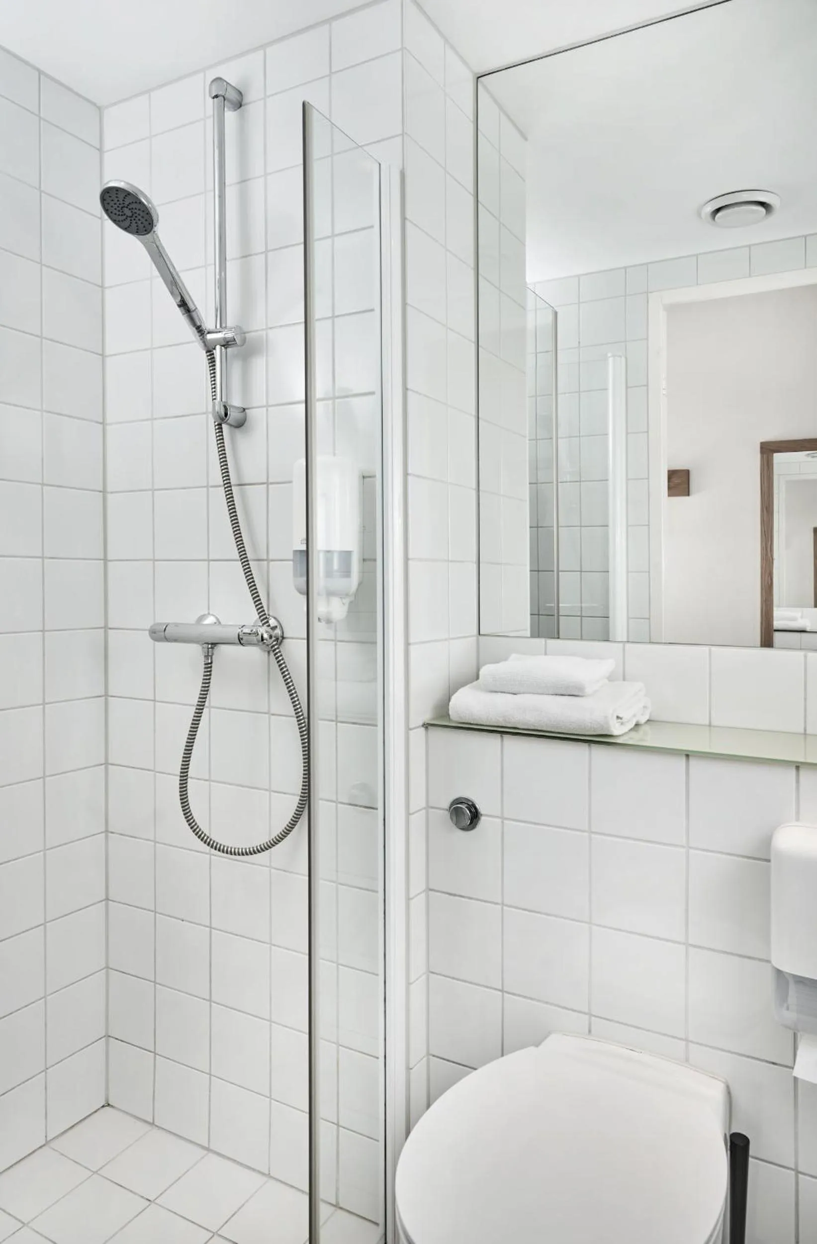 Bathroom in Smarthotel Forus