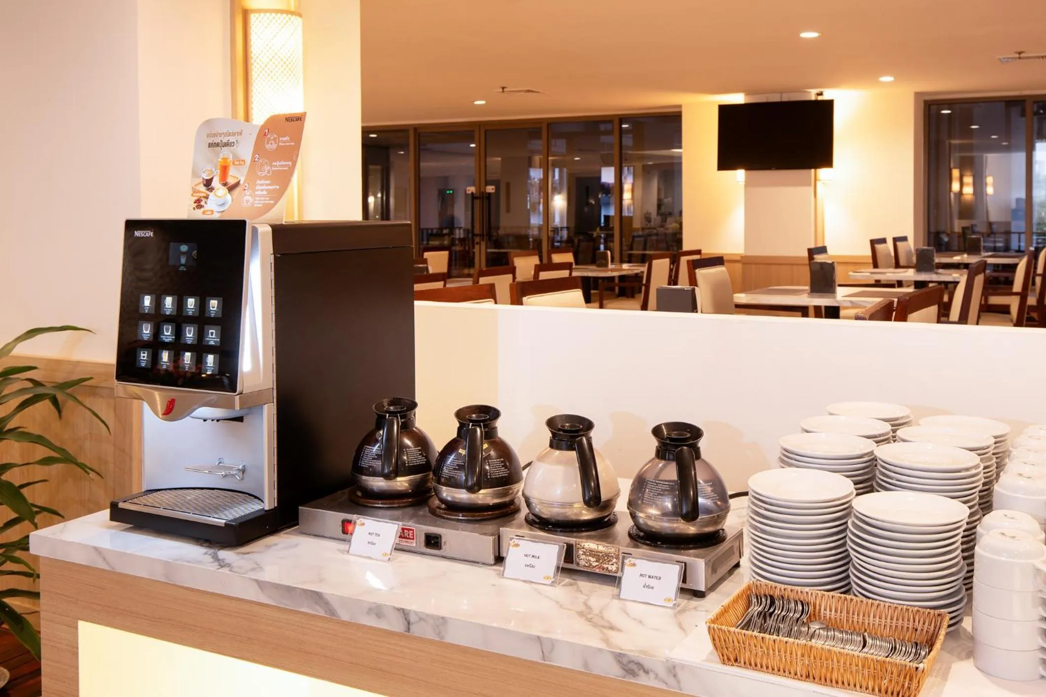 Coffee/tea facilities in Jomtien Thani Hotel