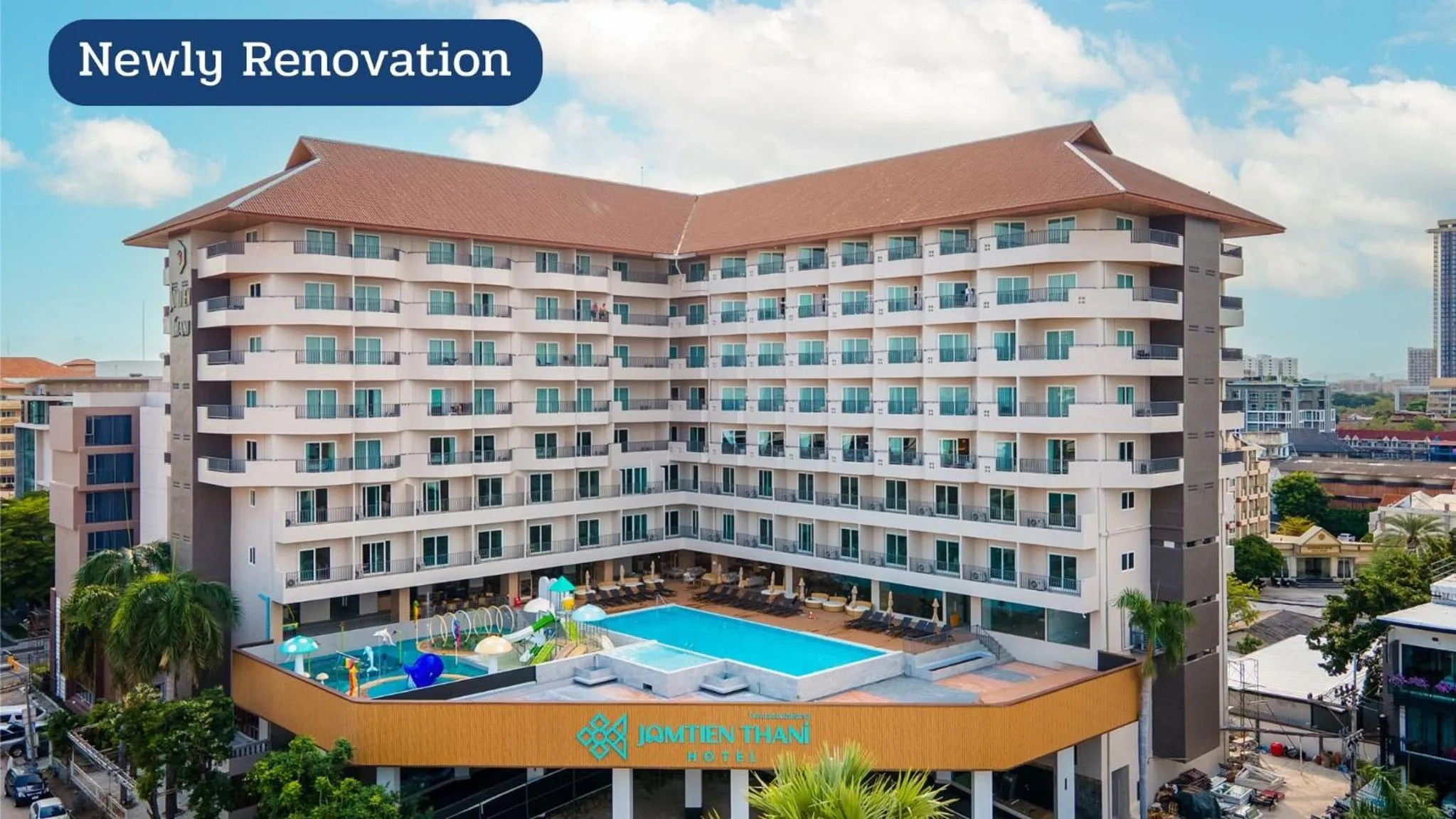 sunbed in Jomtien Thani Hotel