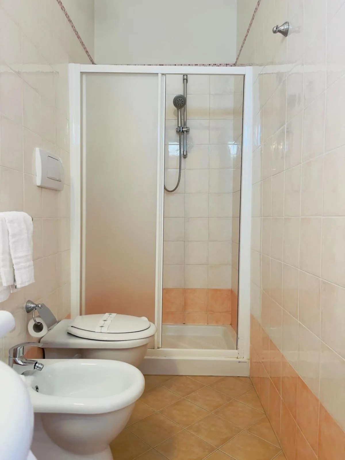 Hotel Betty Personal Style and Beach Village