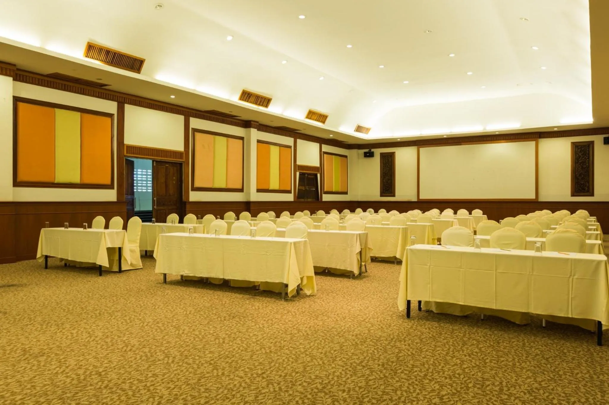 Meeting/conference room in Pattawia Resort & Spa, Pranburi