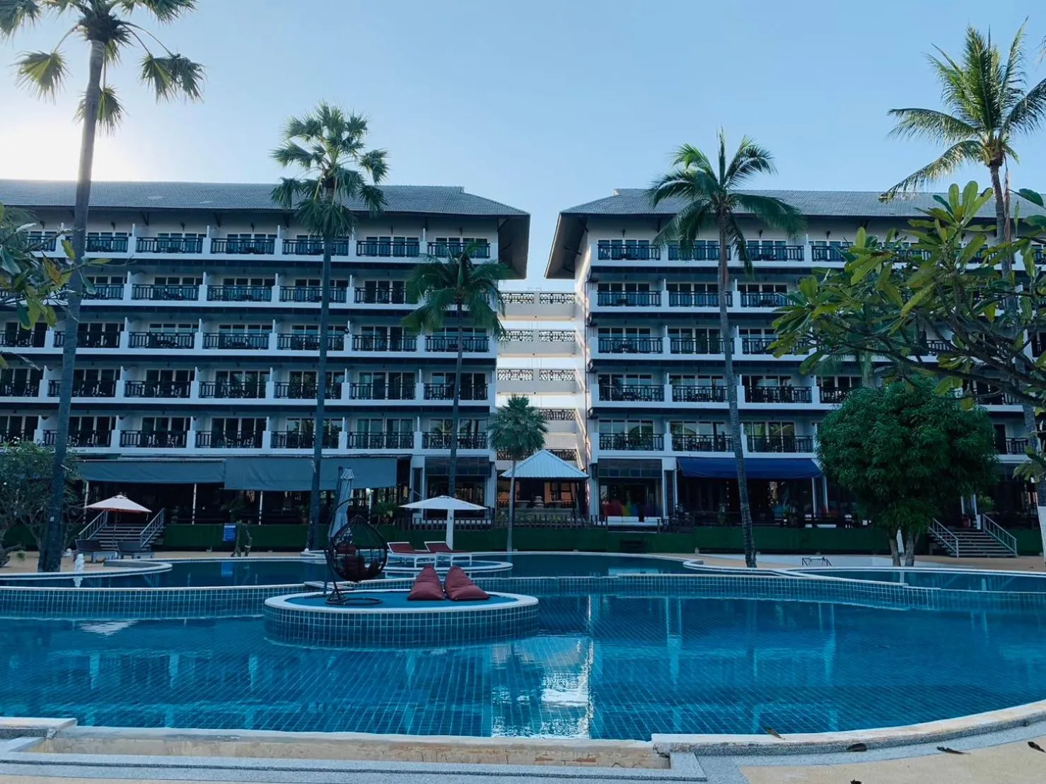 Pool view in Pattawia Resort & Spa, Pranburi