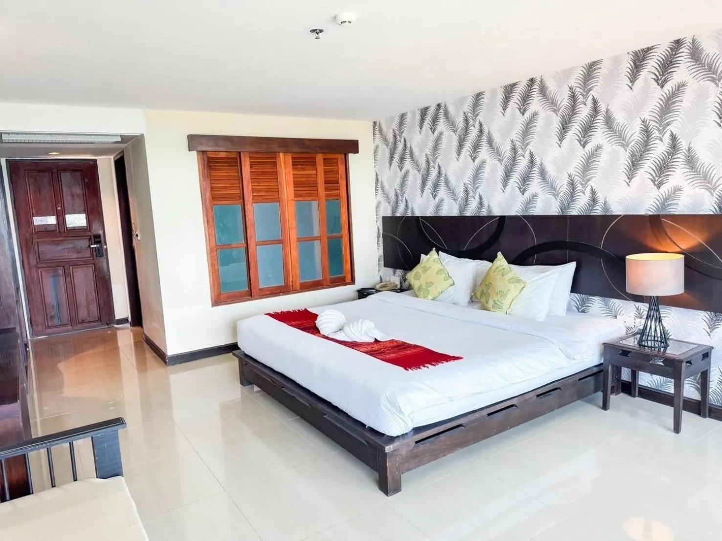 Bedroom, Bed in Pattawia Resort & Spa, Pranburi
