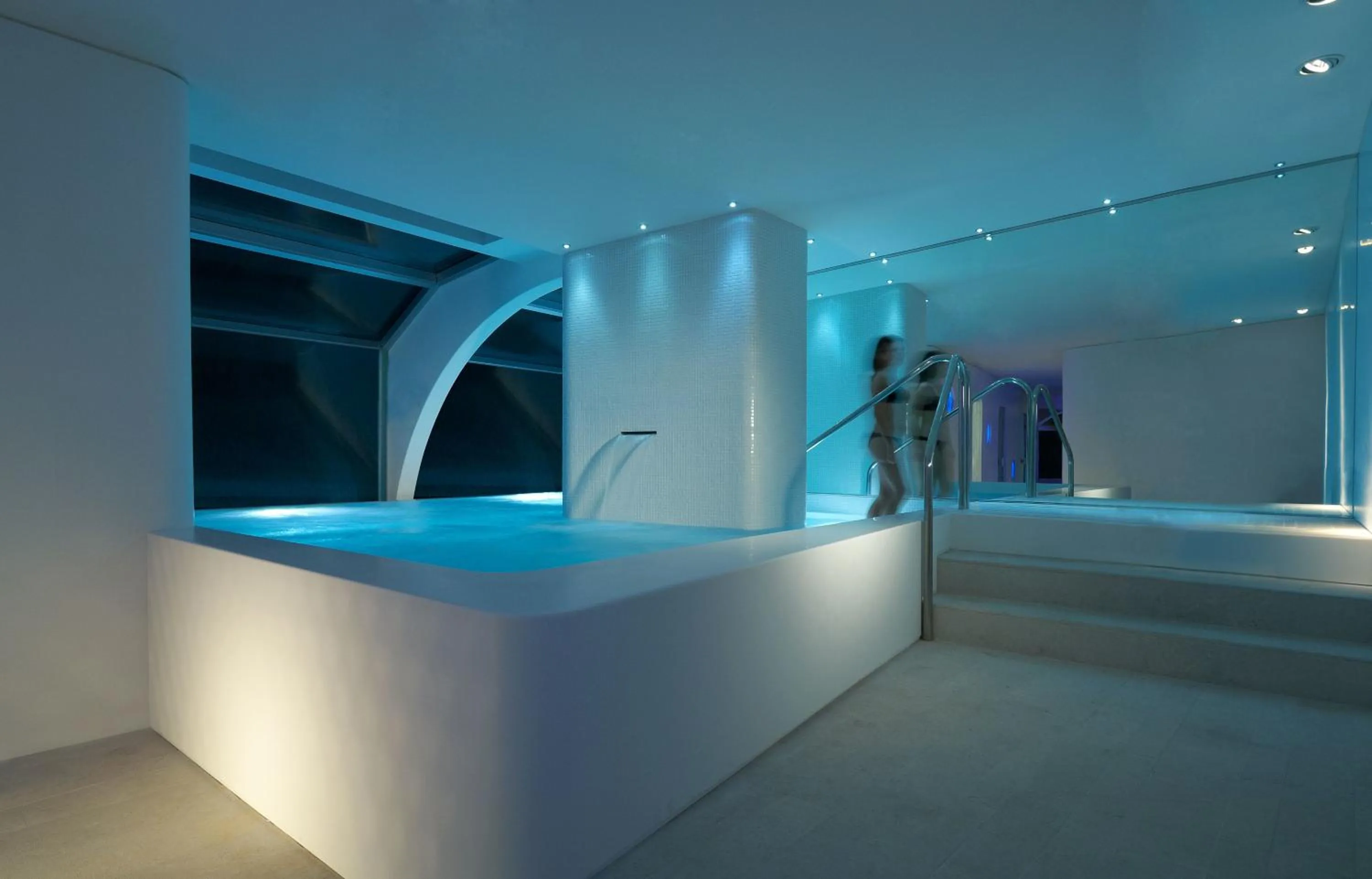 Spa and wellness centre/facilities in i-Suite Hotel