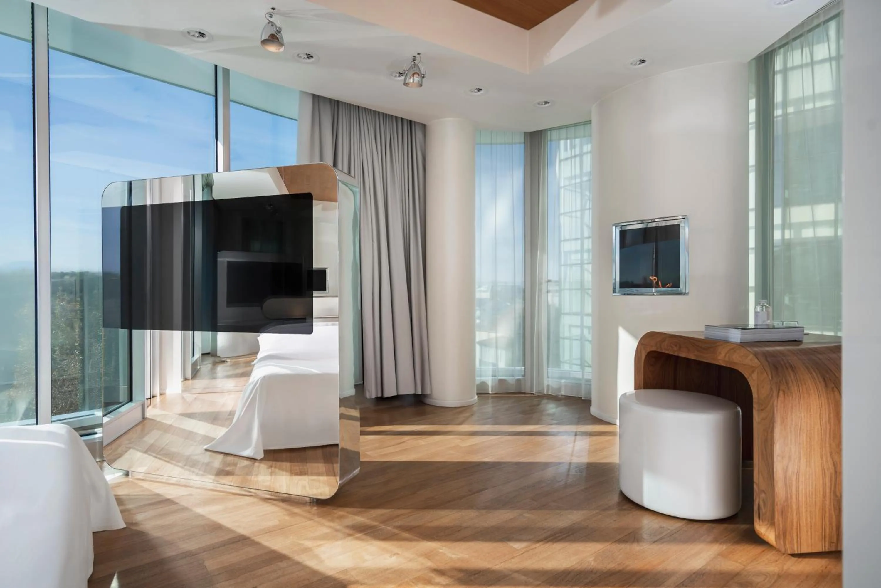 Bedroom in i-Suite Hotel