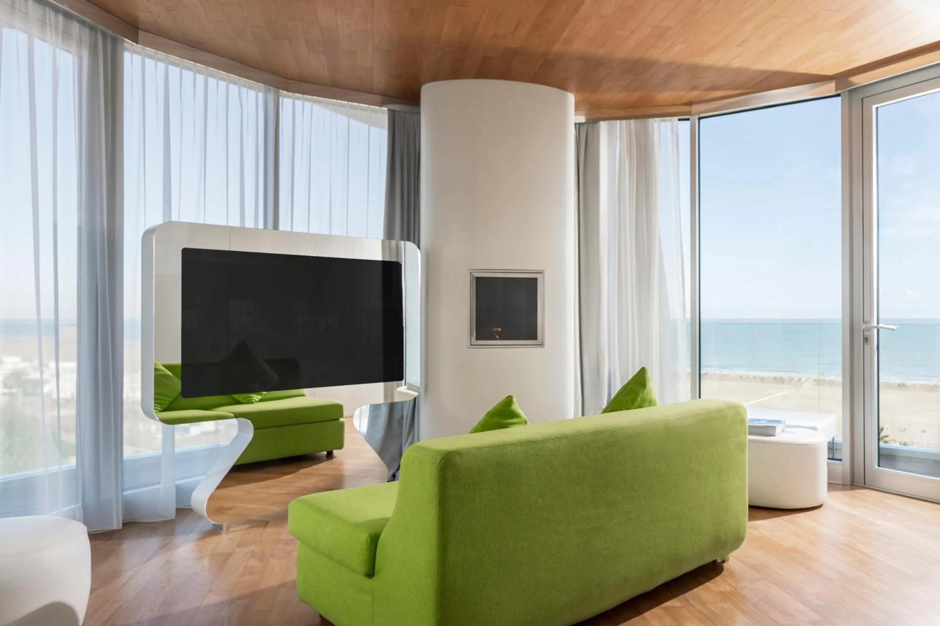 Bedroom in i-Suite Hotel