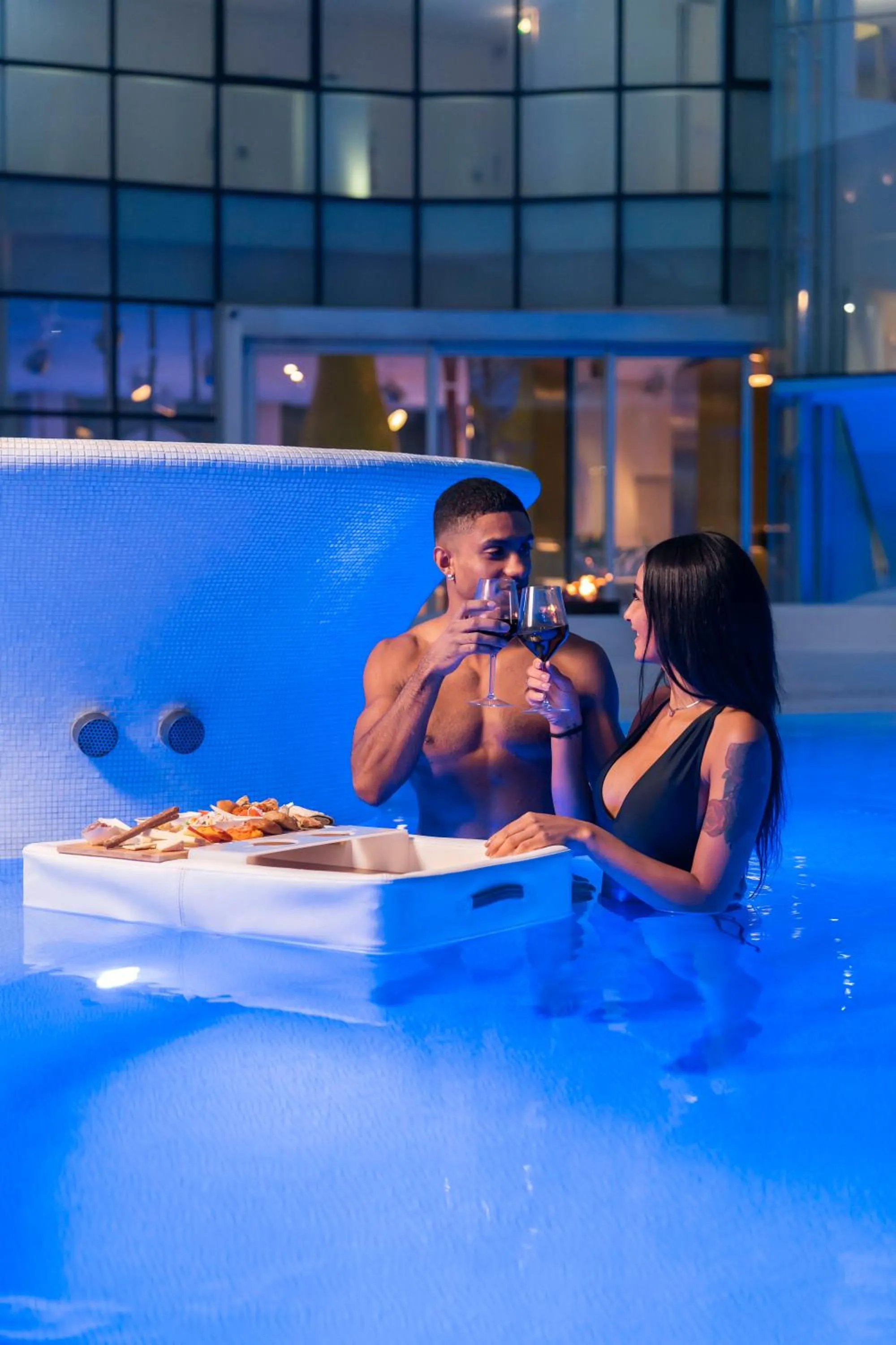 Swimming pool in i-Suite Hotel