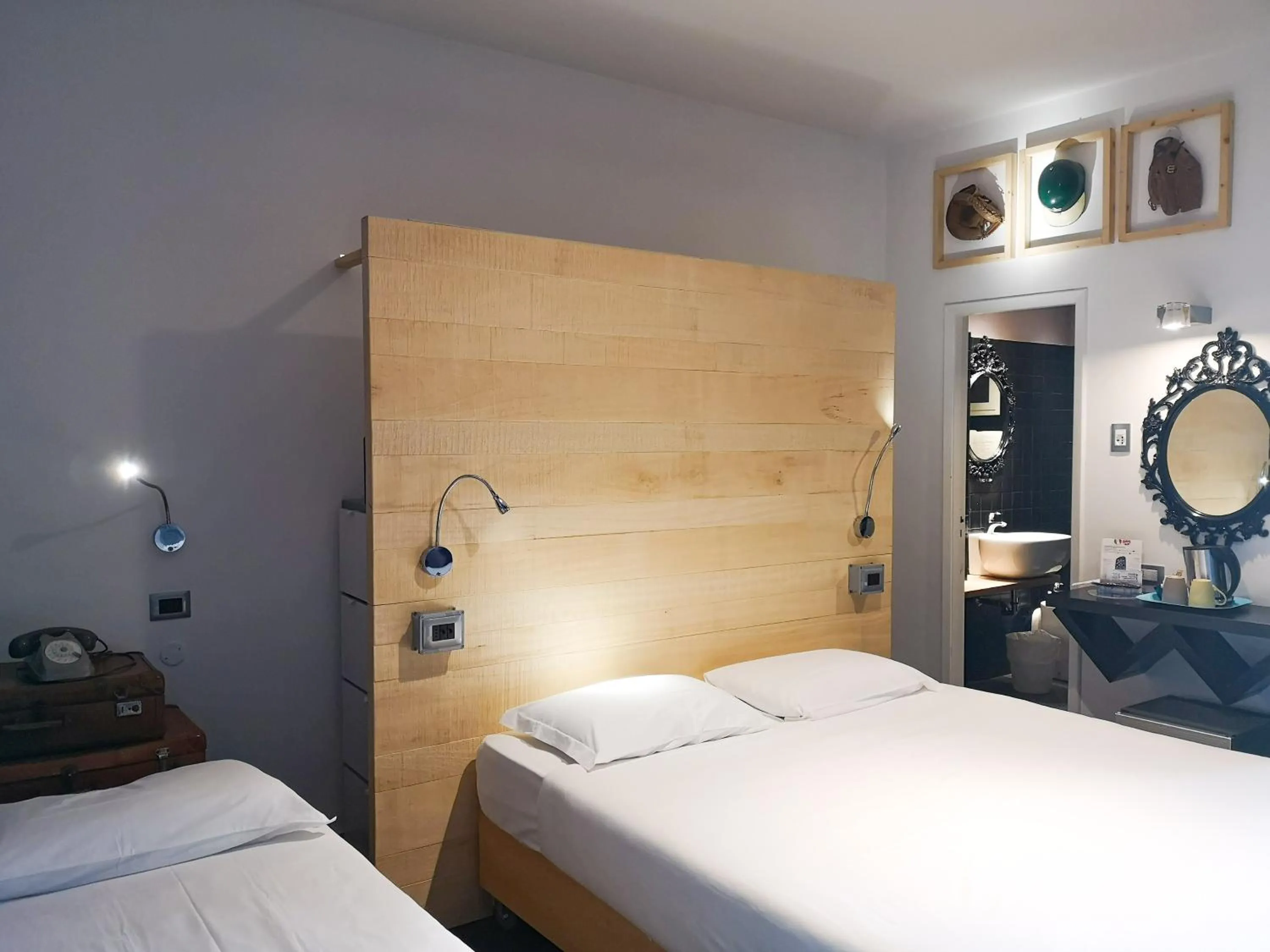 Bed in Hotel Perla - The storyhoteller