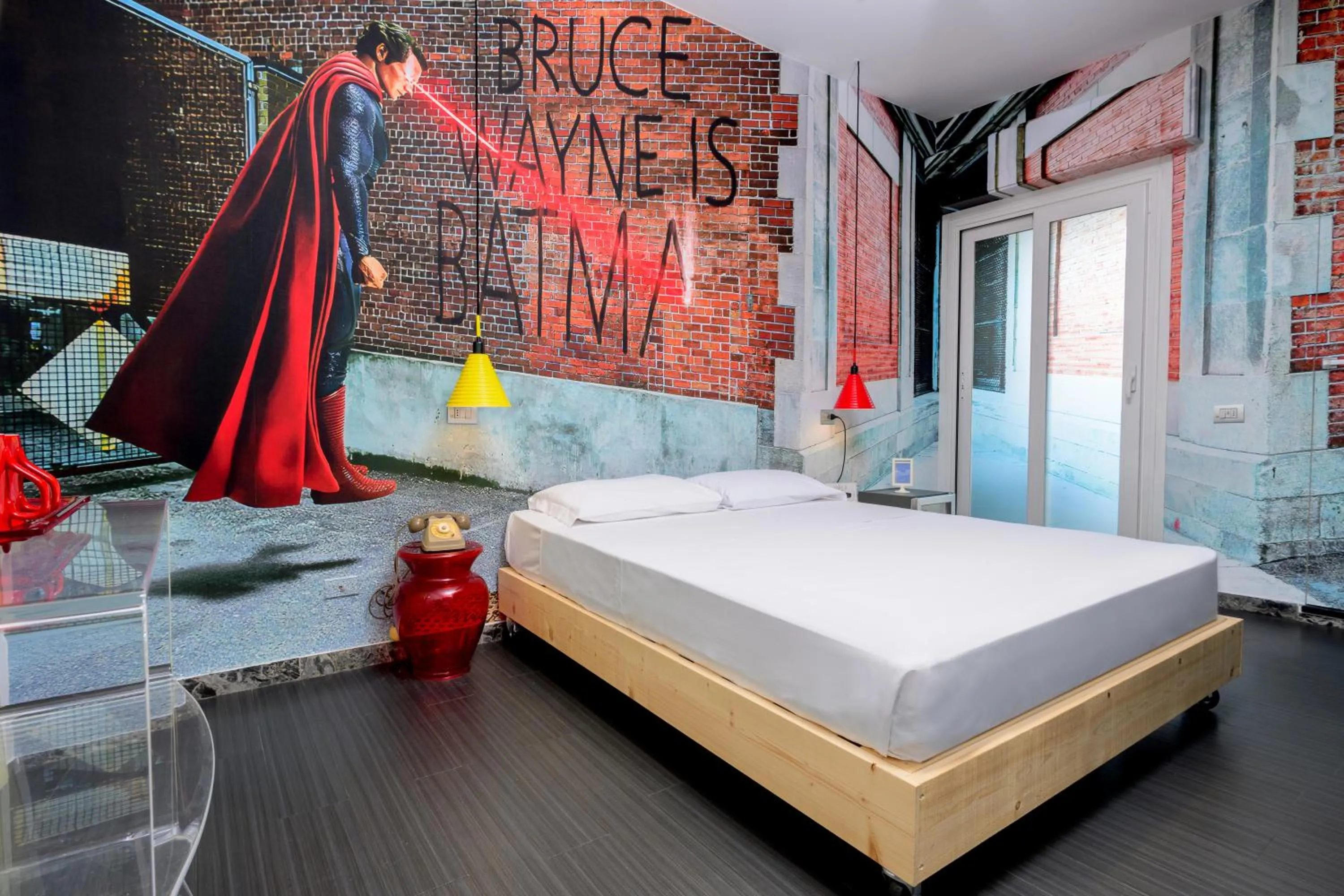 Bed in Hotel Perla - The storyhoteller