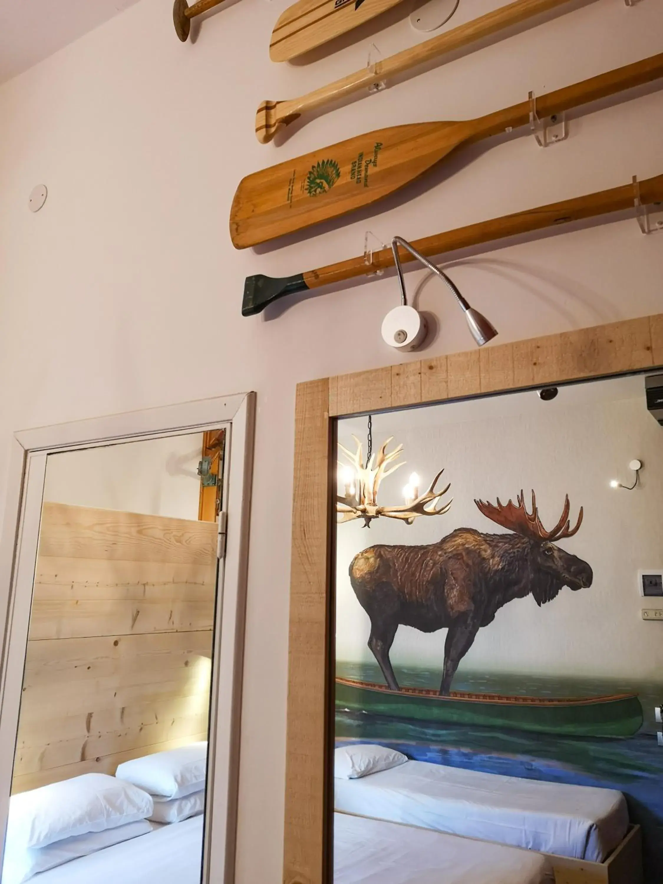 Triple Room in Hotel Perla - The storyhoteller Triple Room in Hotel Perla - The storyhoteller