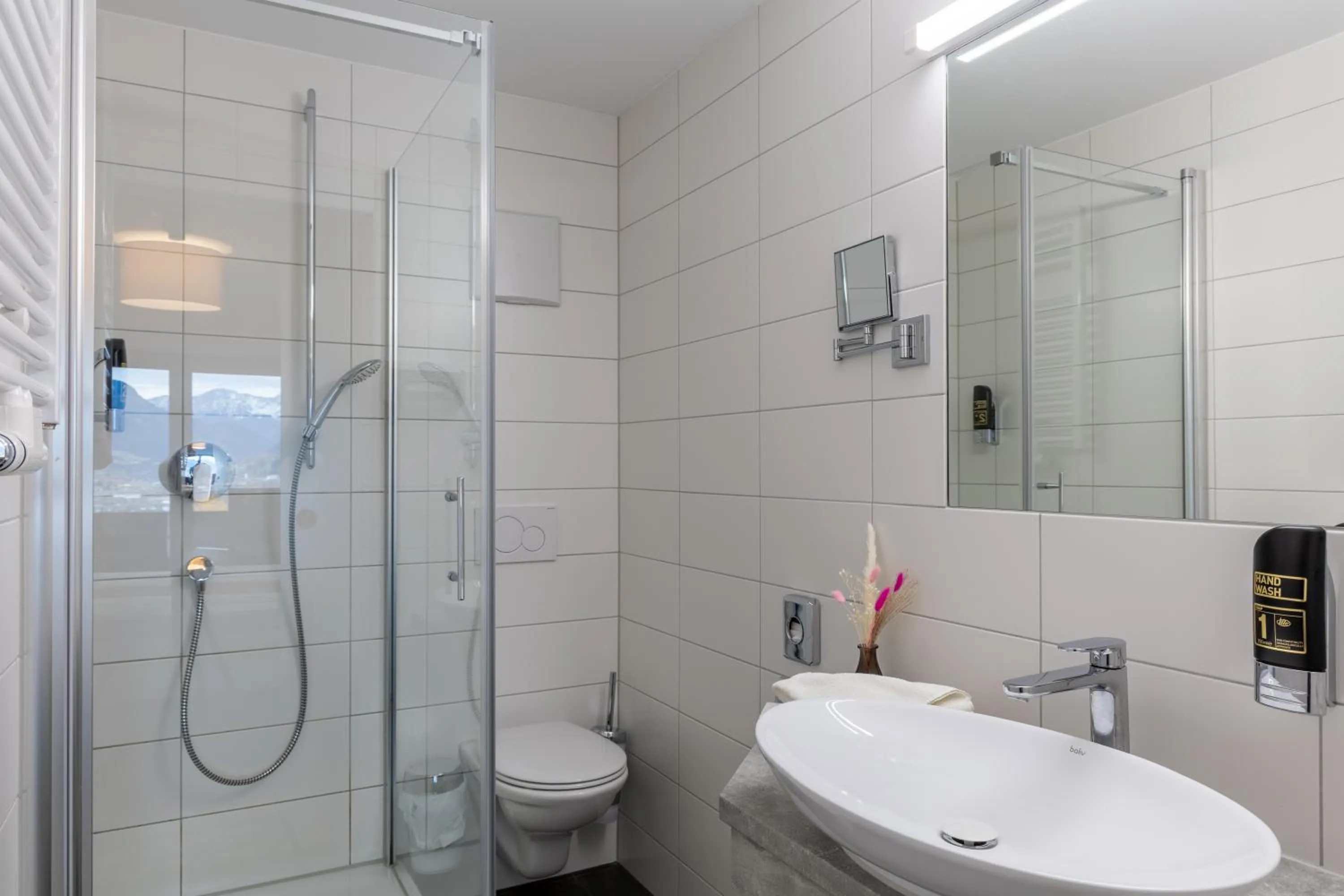 Bathroom in Panoramahotel Kühbergalp