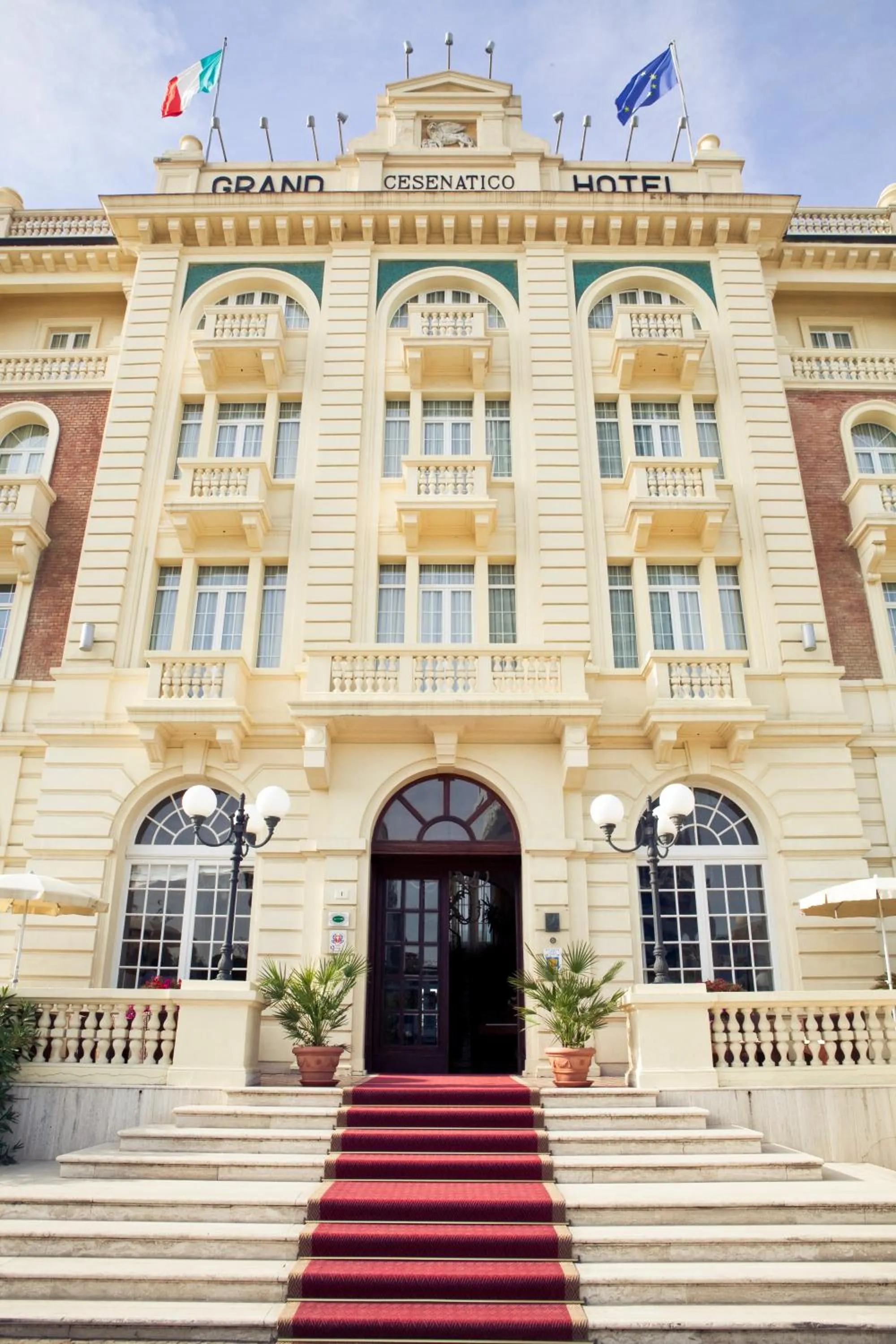 Facade/entrance in Grand Hotel Cesenatico