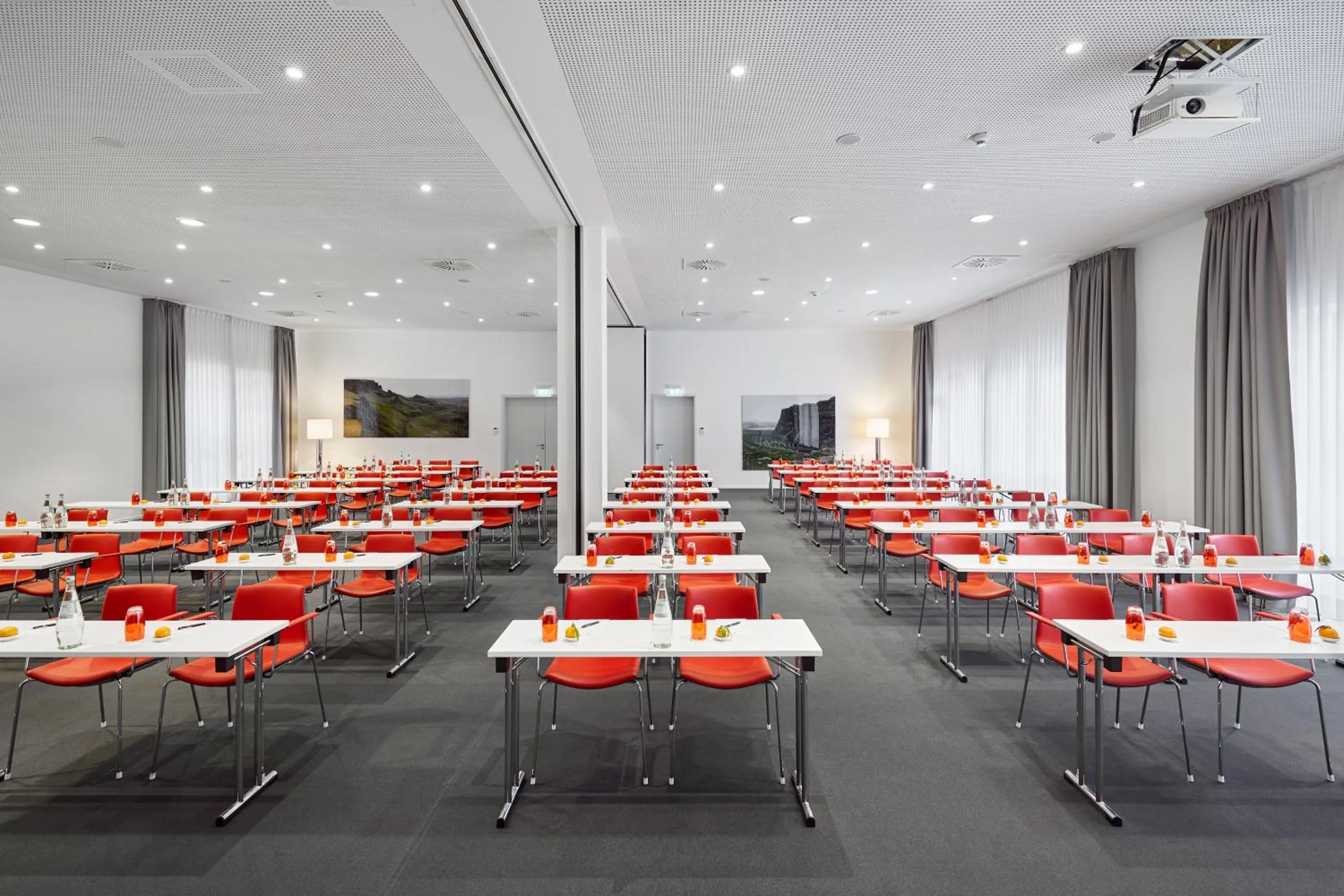 Business facilities in LEGERE HOTEL Luxembourg