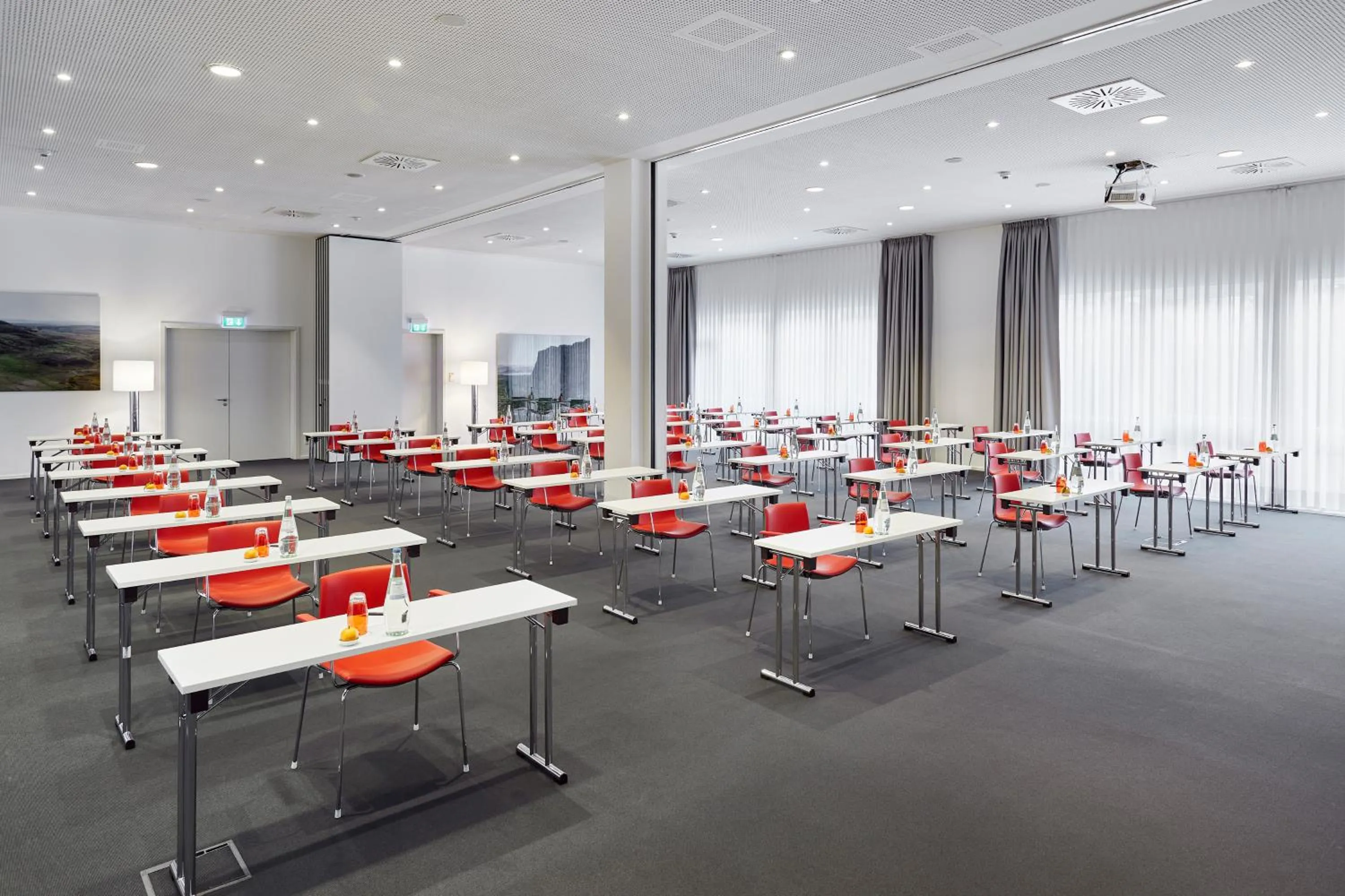 Business facilities in LEGERE HOTEL Luxembourg