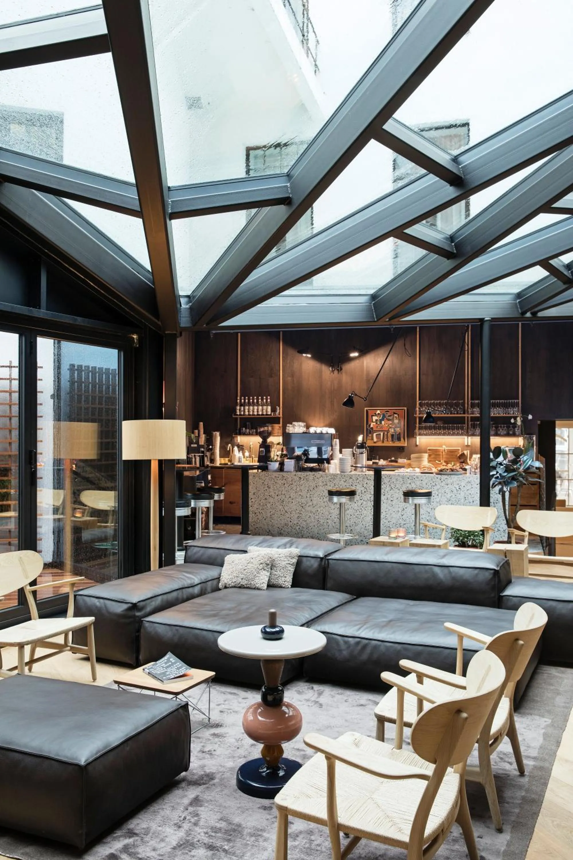 Restaurant/places to eat in Hotel 1904