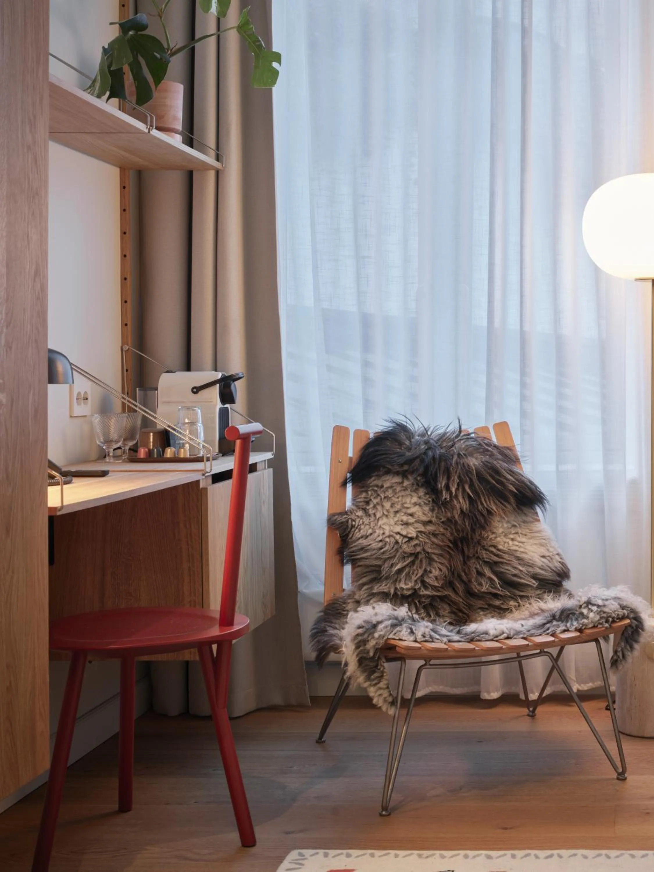 Bedroom in Hotel 1904