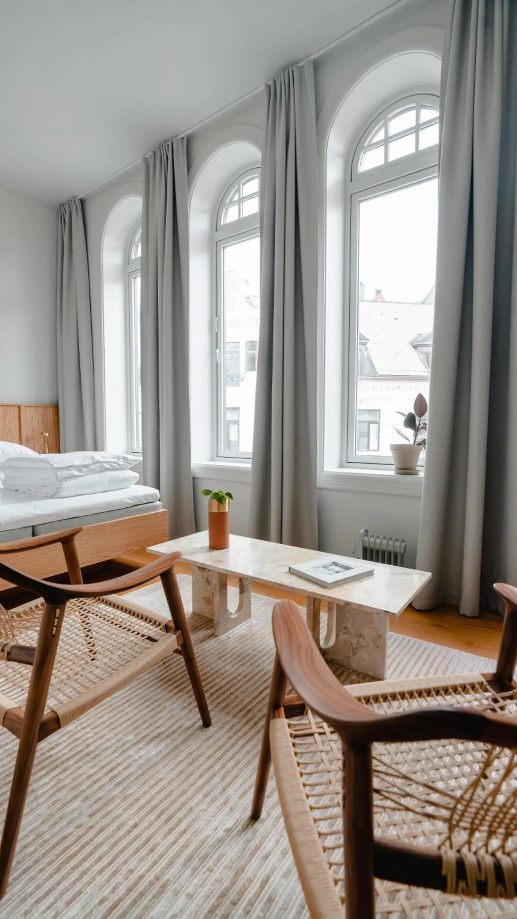 Seating area, Bed in Hotel 1904
