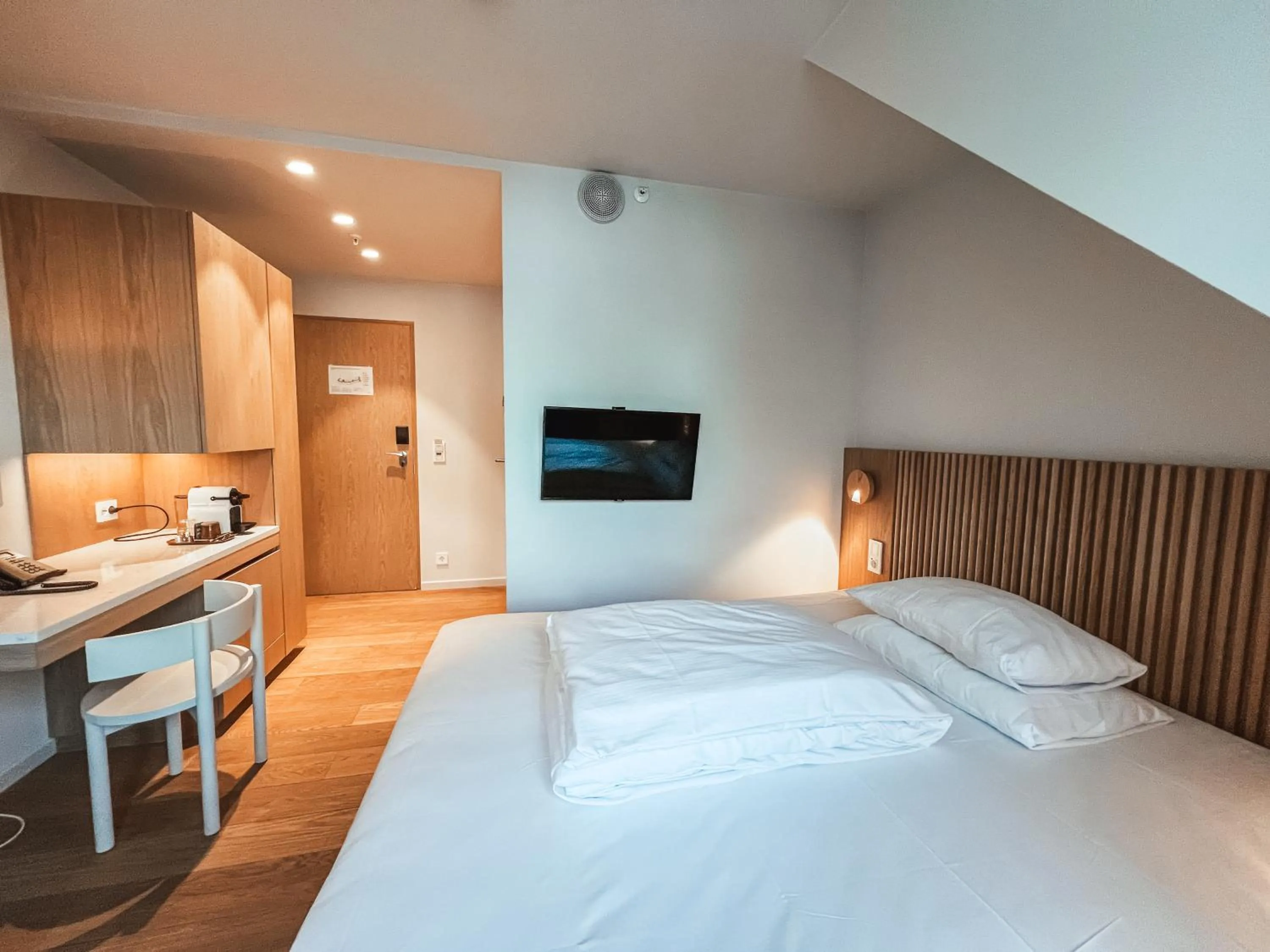 Coffee/tea facilities, Bed in Hotel 1904