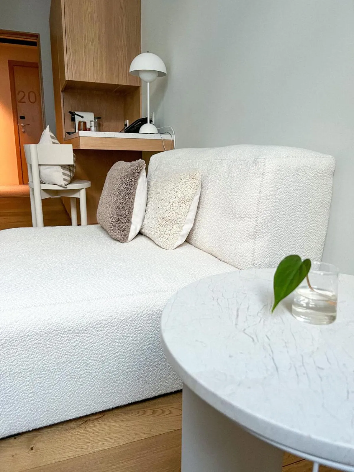 Decorative detail, Bed in Hotel 1904