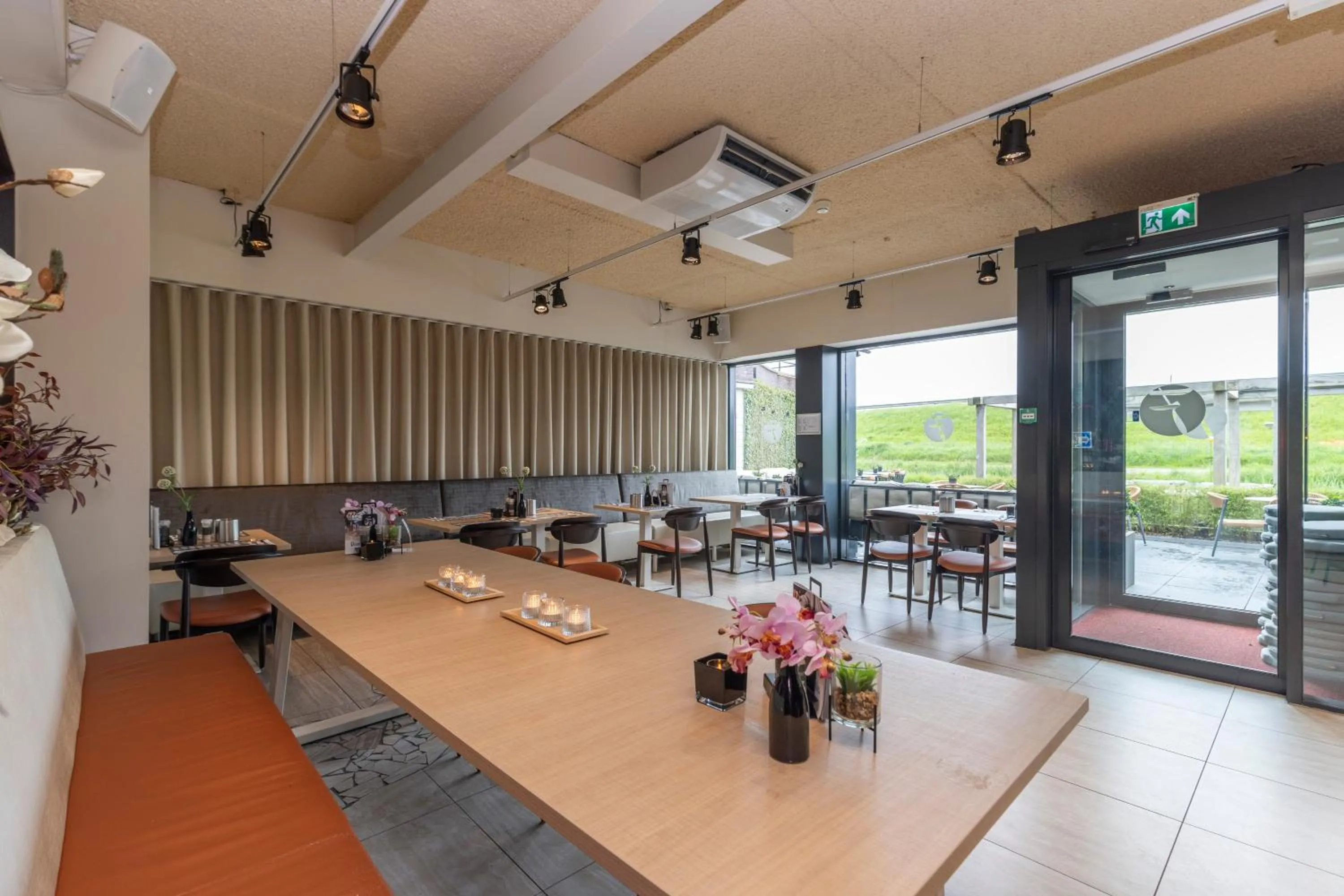 Restaurant/places to eat in Fletcher Wellness-Hotel Kamperduinen