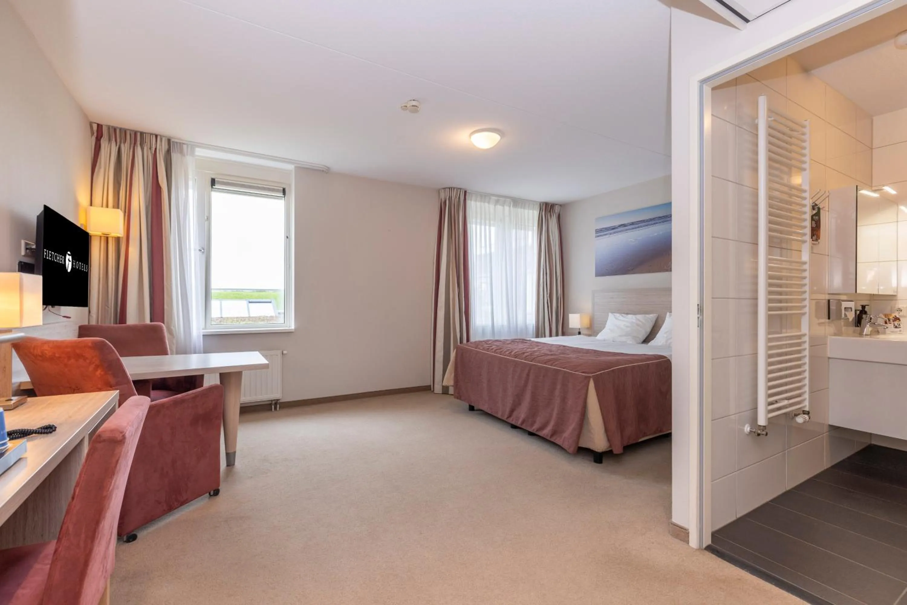 Bedroom, Bed in Fletcher Wellness-Hotel Kamperduinen