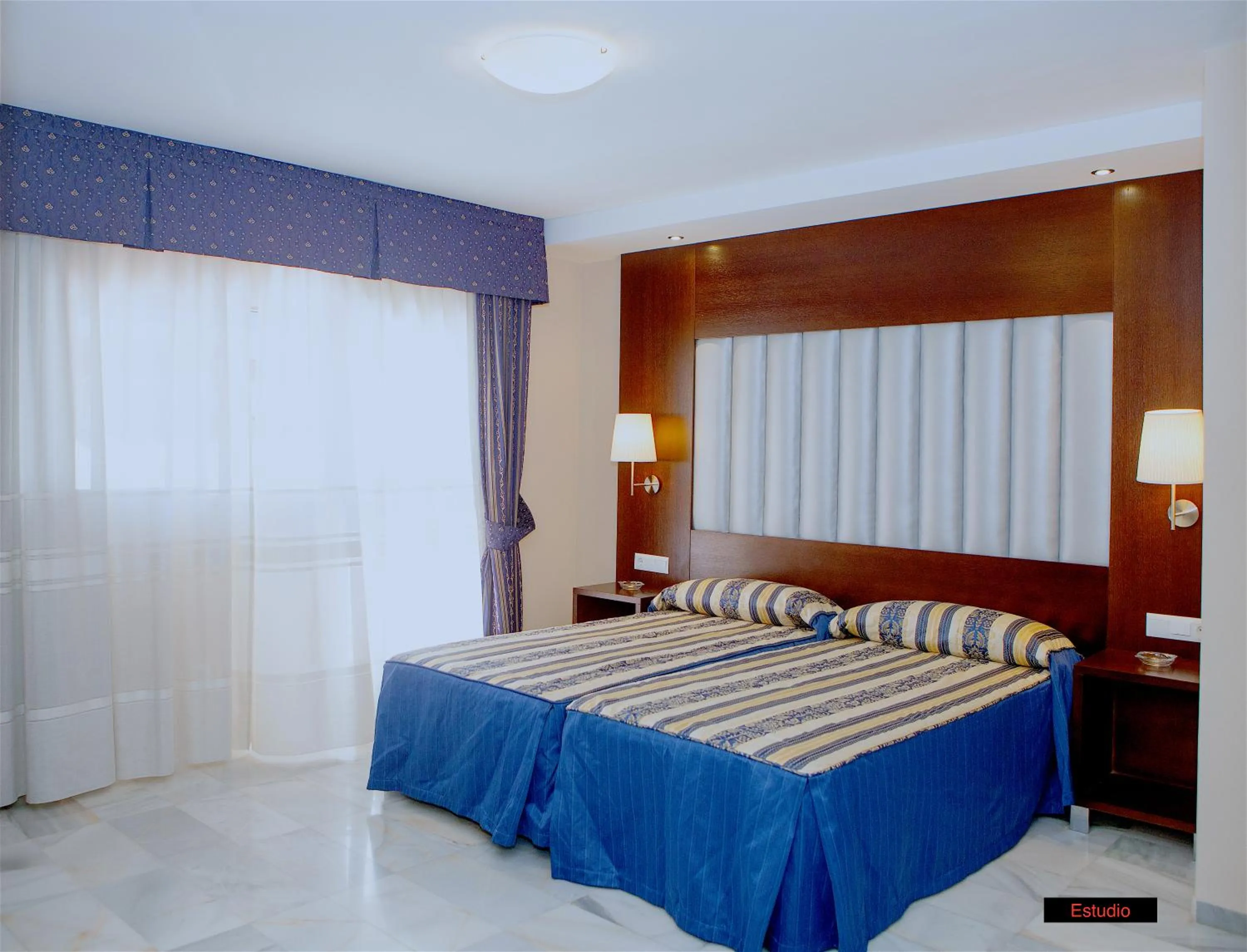 Bedroom, Bed in Castilla Guerrero