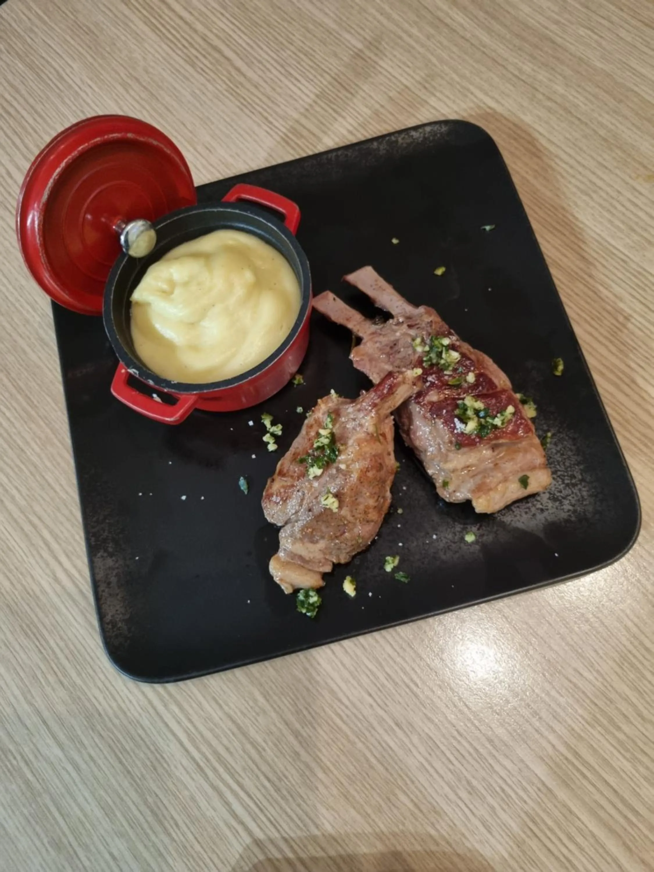 Food in Logis hôtel restaurant les Carillons