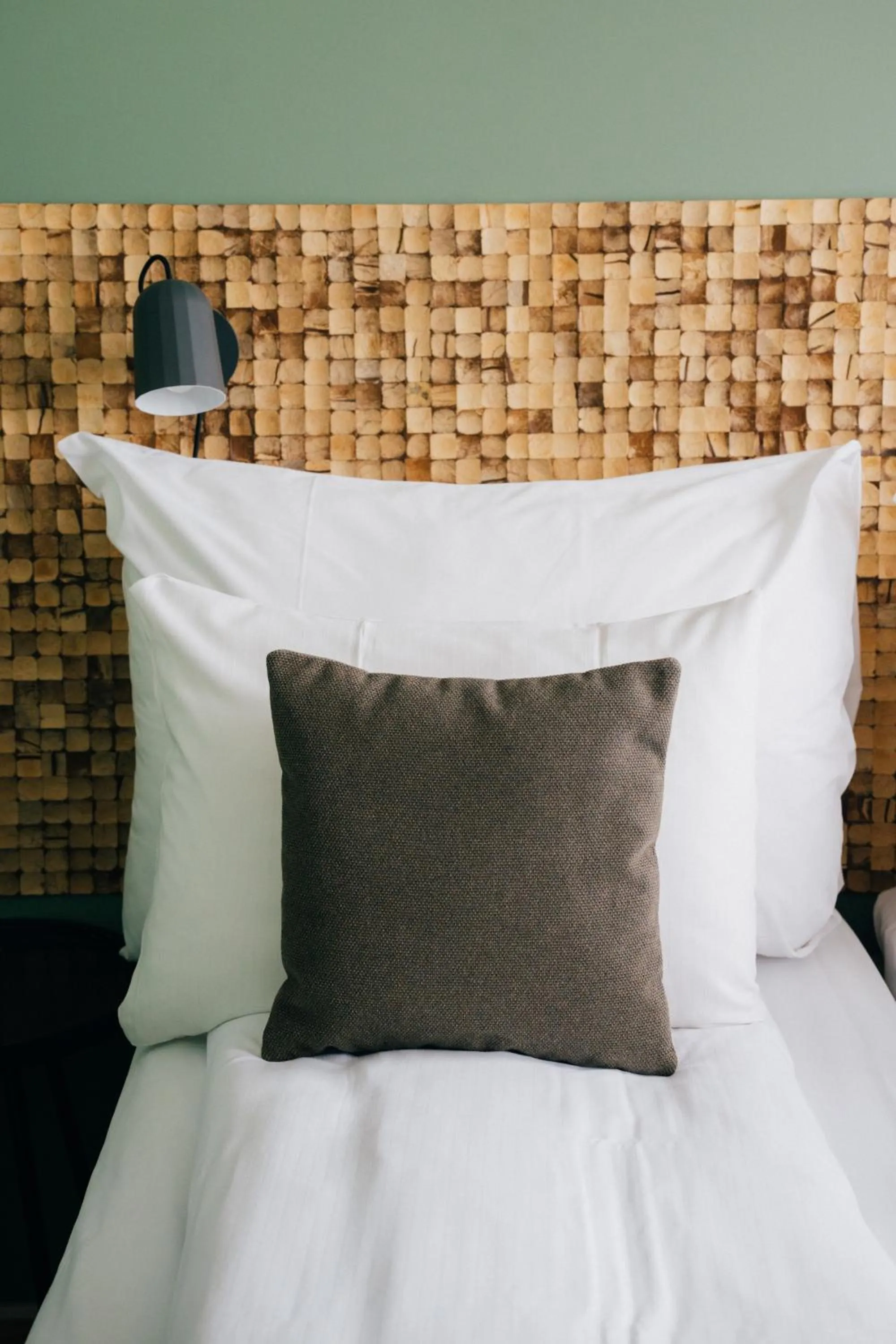 Bed in GamlaVærket Gjæstgiveri og Tracteringssted