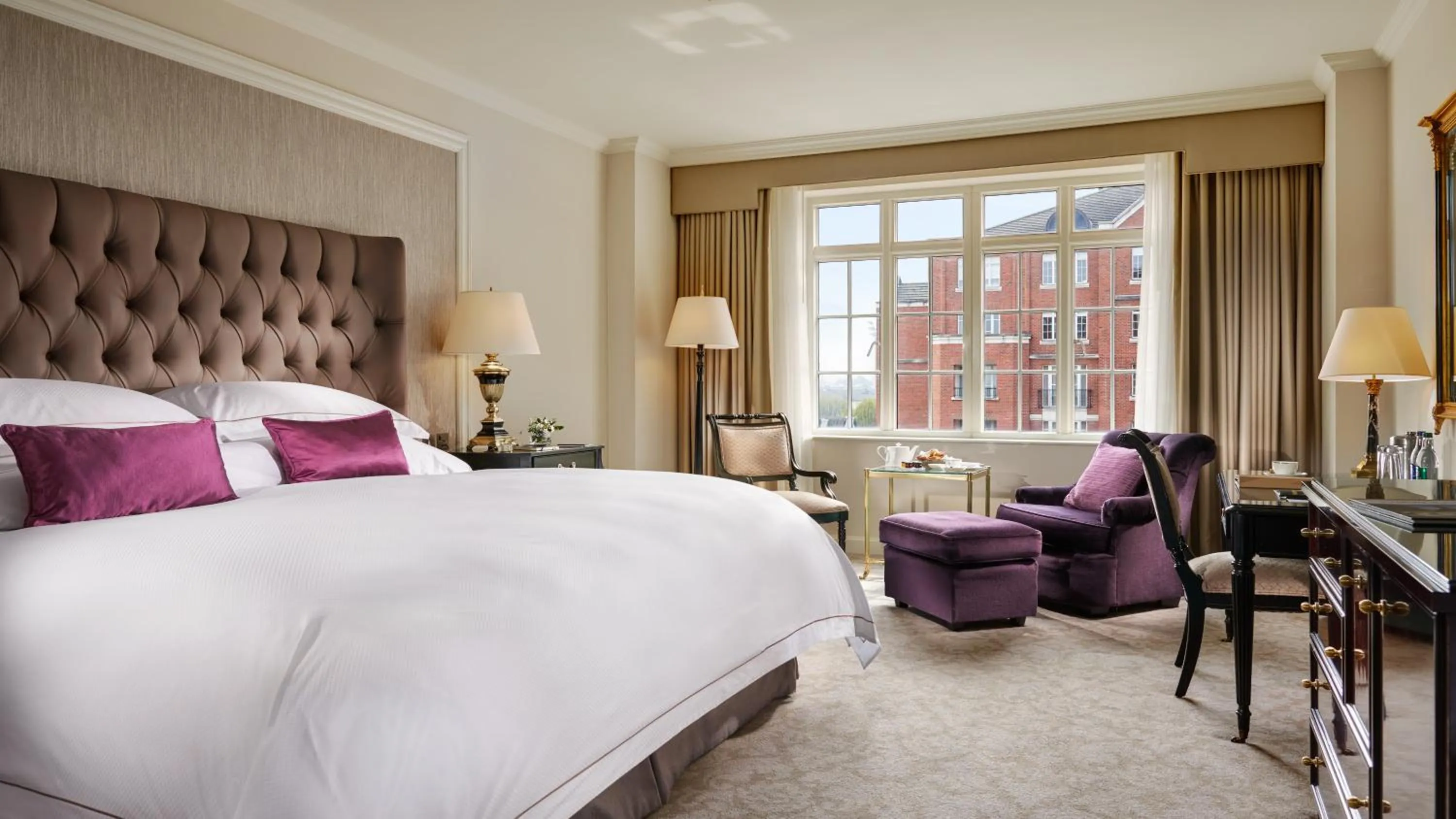 Photo of the whole room, Bed in InterContinental Dublin by IHG