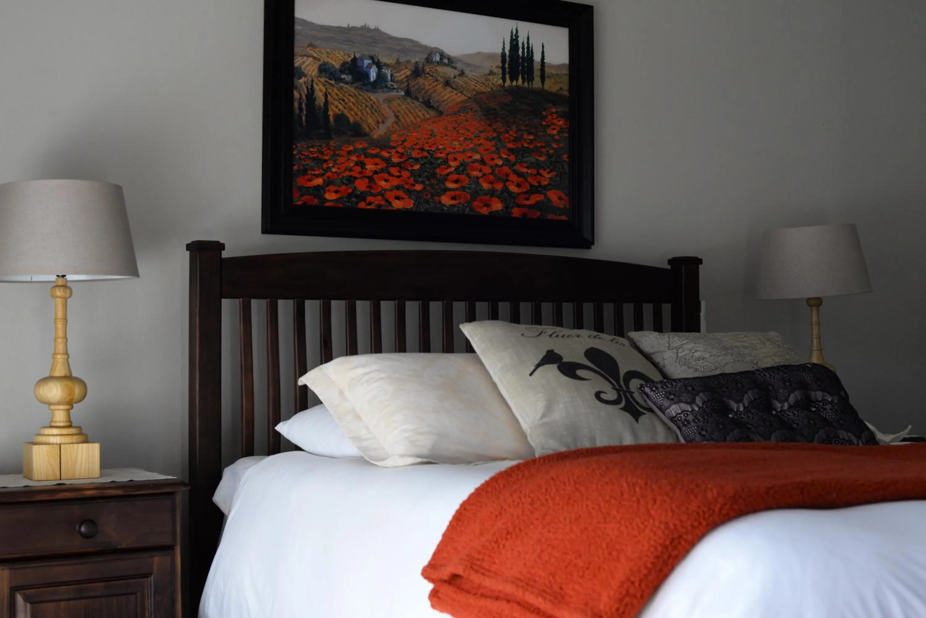 Day, Bed in Avant Garde Lodge