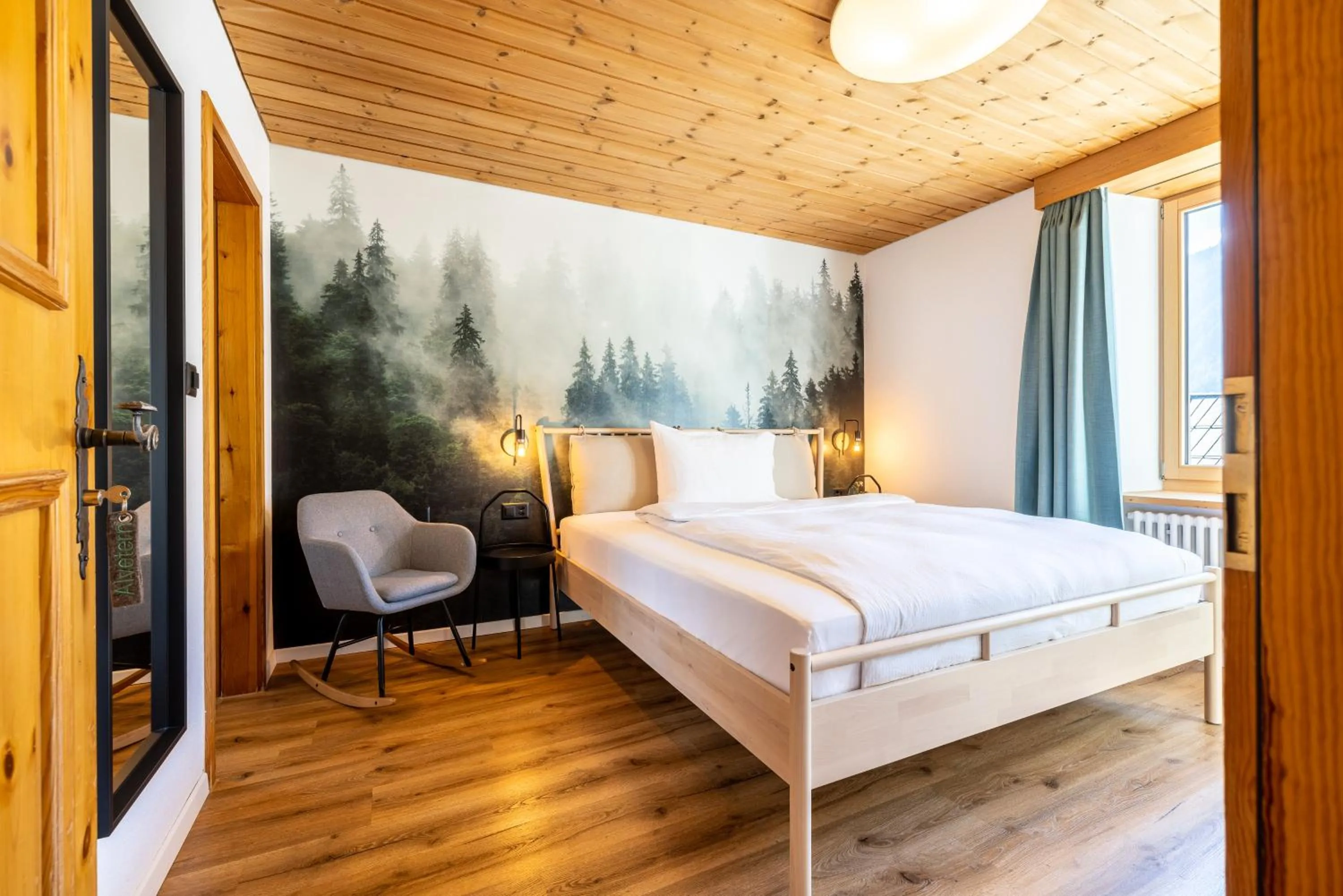 Bed in Schorta's Alvetern - Boutique Hotel