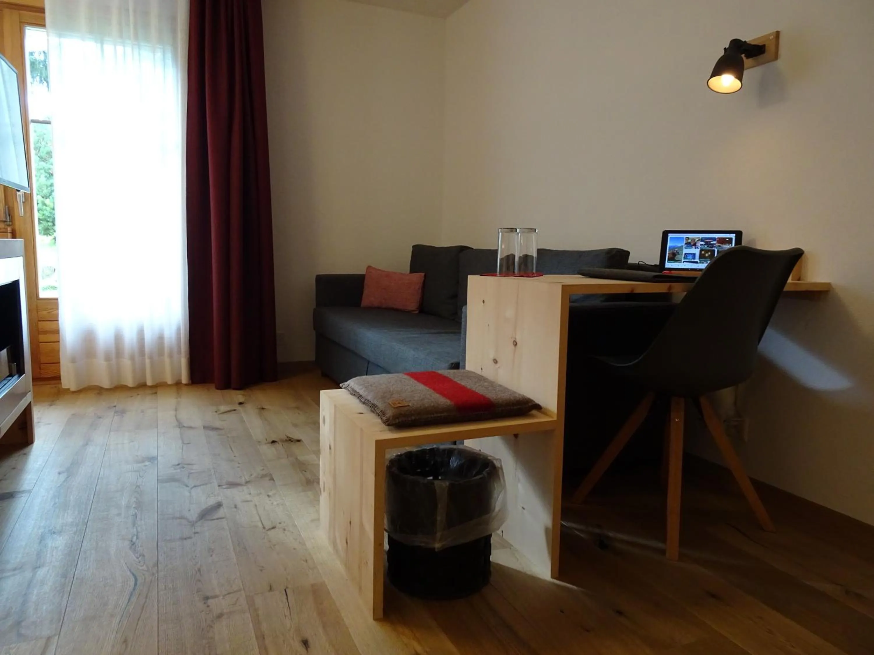 Seating area in Schorta's Alvetern - Boutique Hotel