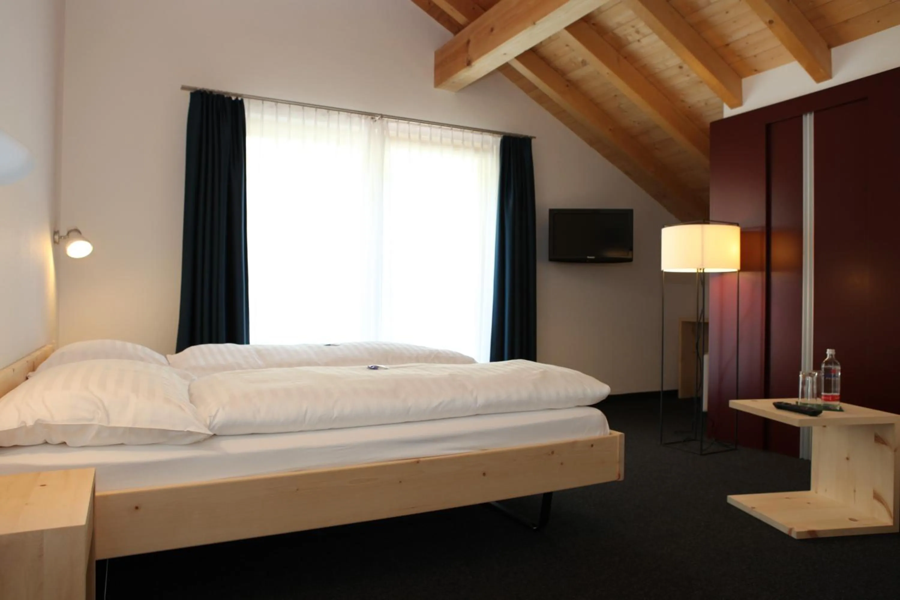 Photo of the whole room, Bed in Schorta's Alvetern - Boutique Hotel
